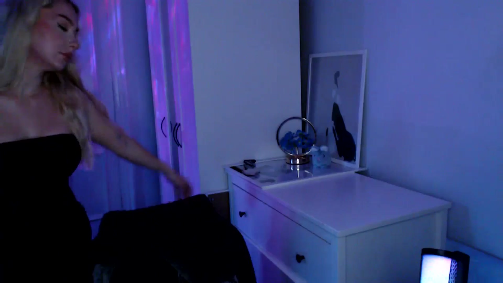 Gallery image thumbnail from British_Cutie's myfreecams stream on, 09/08/2025, 19:16 image 16 of 20