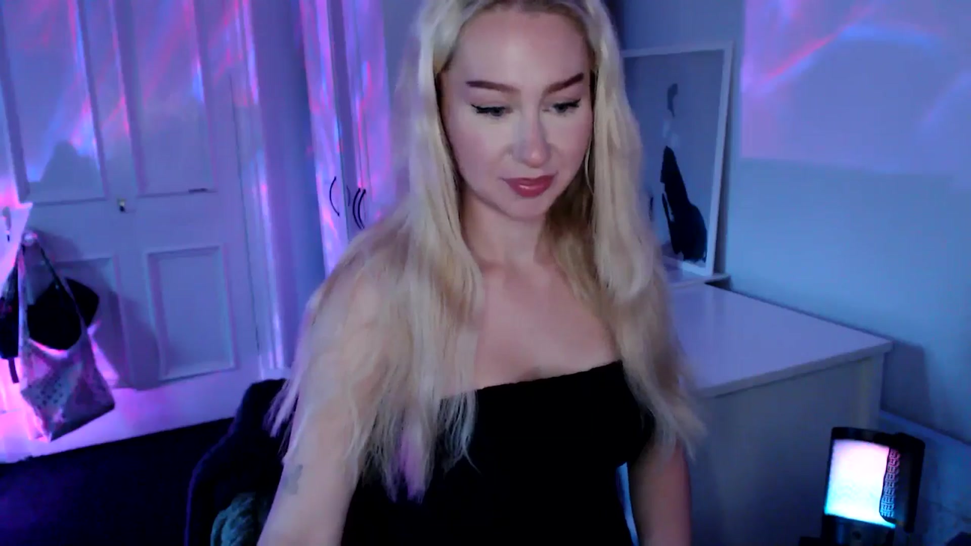 Gallery image thumbnail from British_Cutie's myfreecams stream on, 09/08/2025, 19:16 image 13 of 20