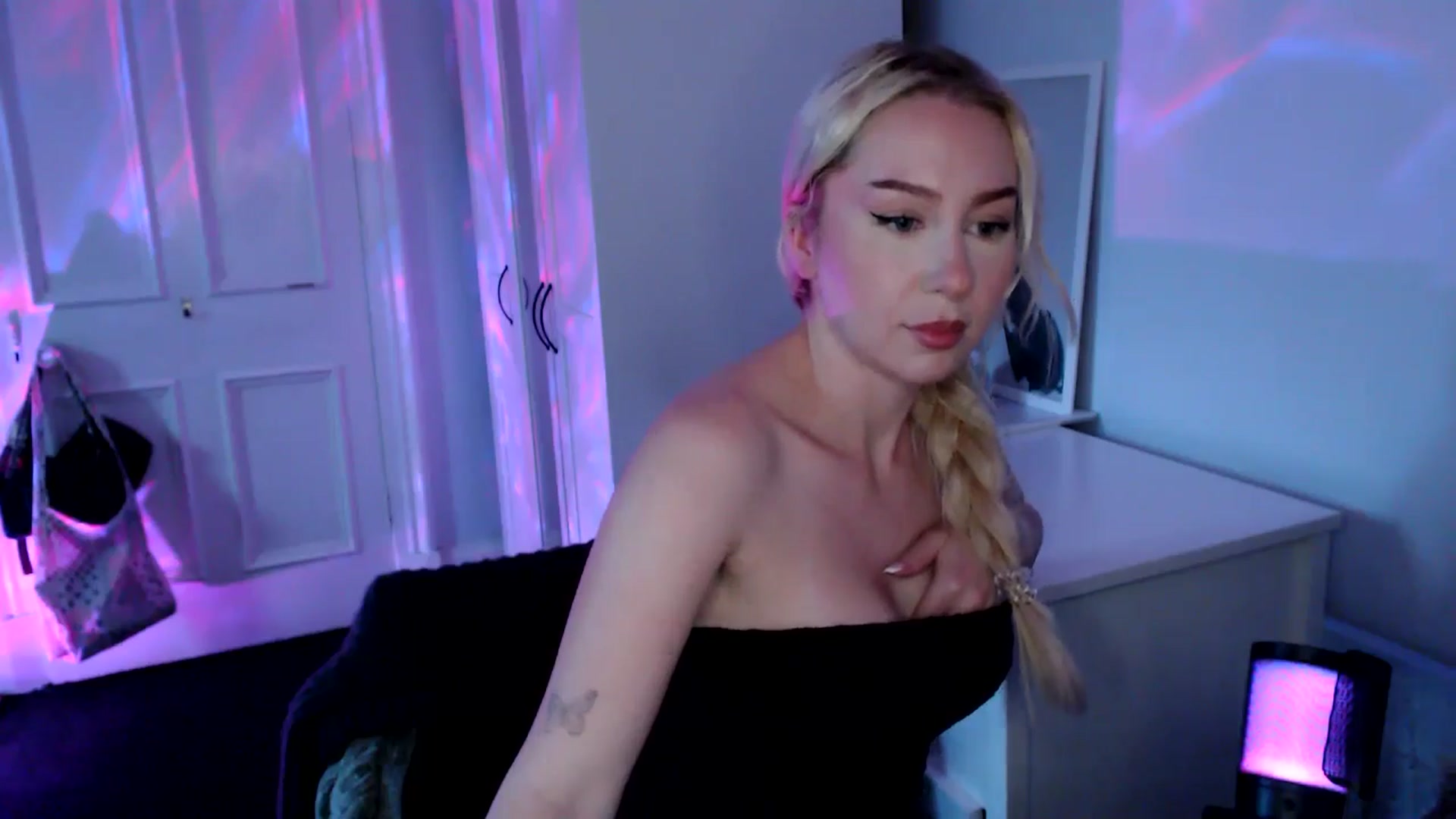 Gallery image thumbnail from British_Cutie's myfreecams stream on, 09/08/2025, 19:16 image 11 of 20