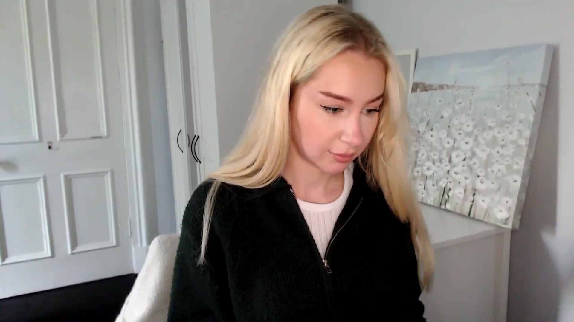 Gallery image thumbnail from British_Cutie's myfreecams stream on, 09/11/2025, 12:34 image 18 of 20
