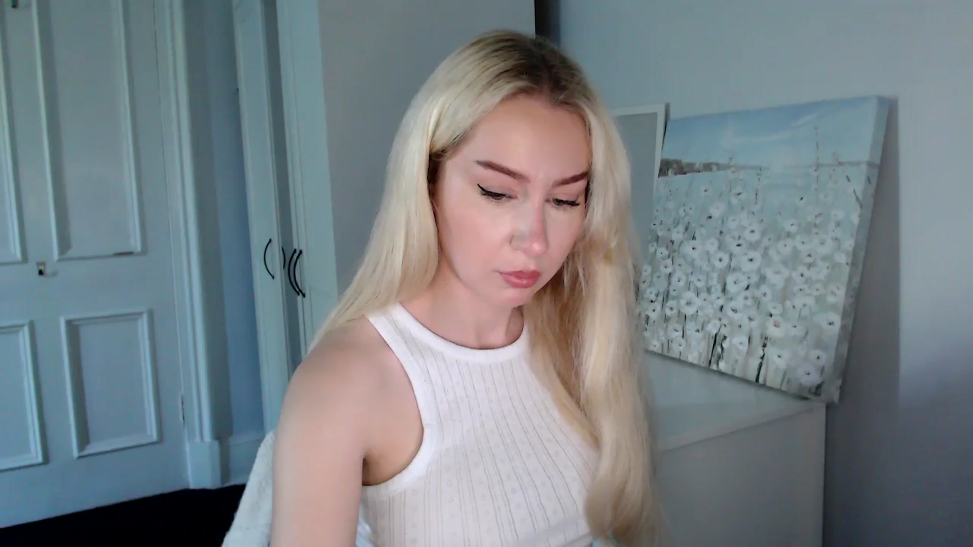 Gallery image thumbnail from British_Cutie's myfreecams stream on, 09/11/2025, 13:20 image 19 of 20