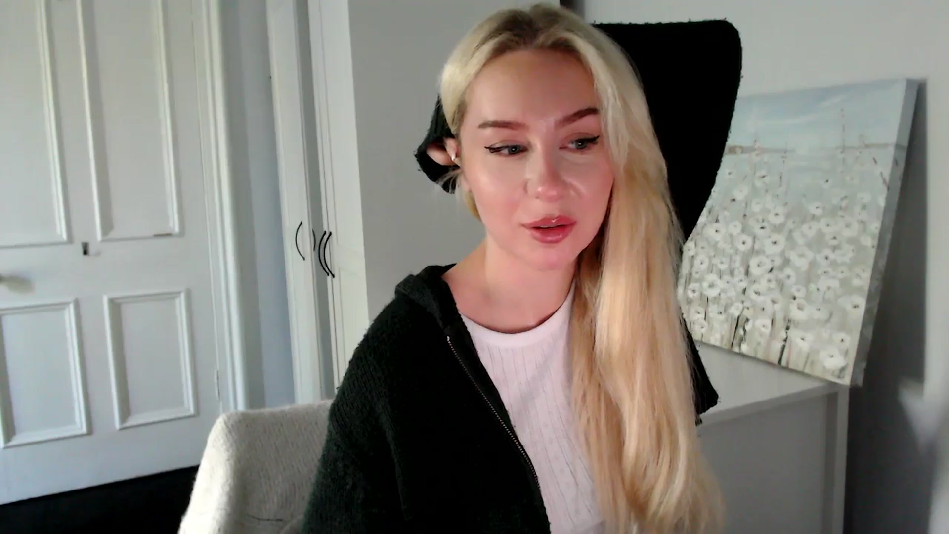 Gallery image thumbnail from British_Cutie's myfreecams stream on, 09/11/2025, 14:03 image 11 of 20