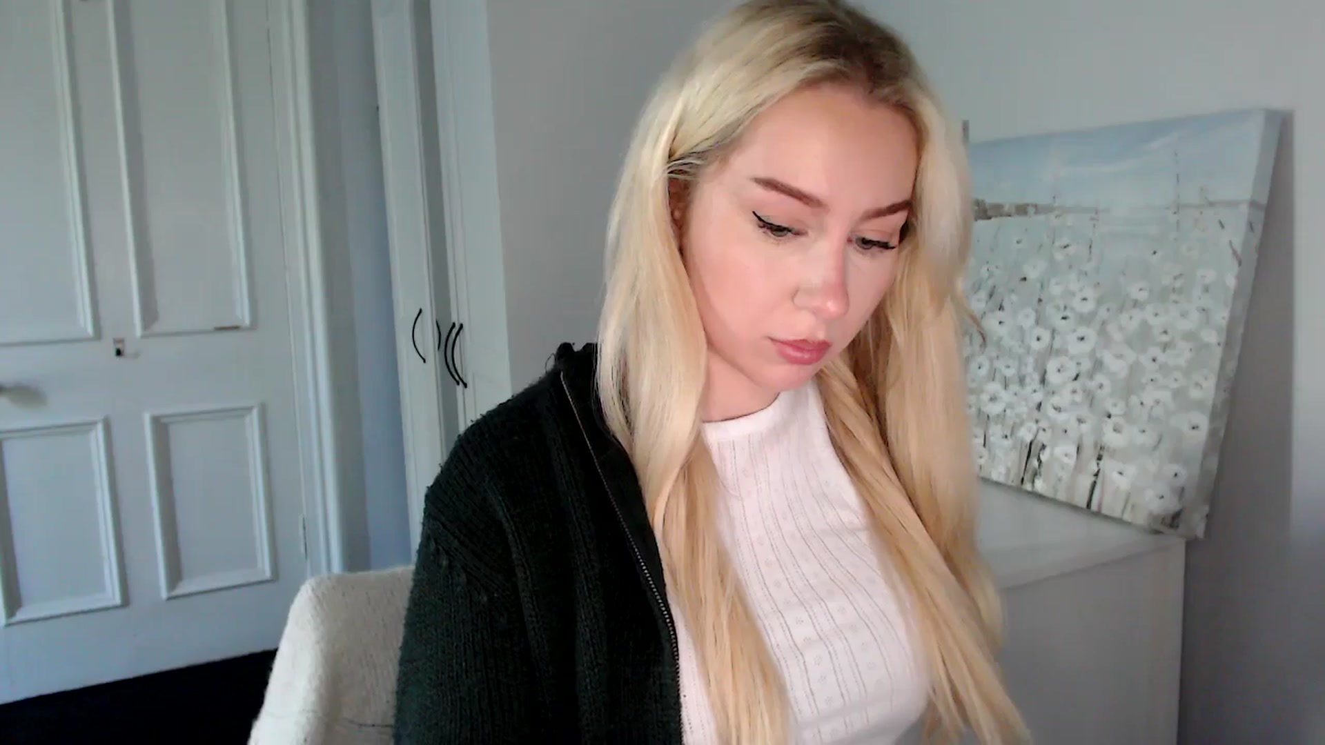 Gallery image thumbnail from British_Cutie's myfreecams stream on, 09/11/2025, 14:03 image 14 of 20