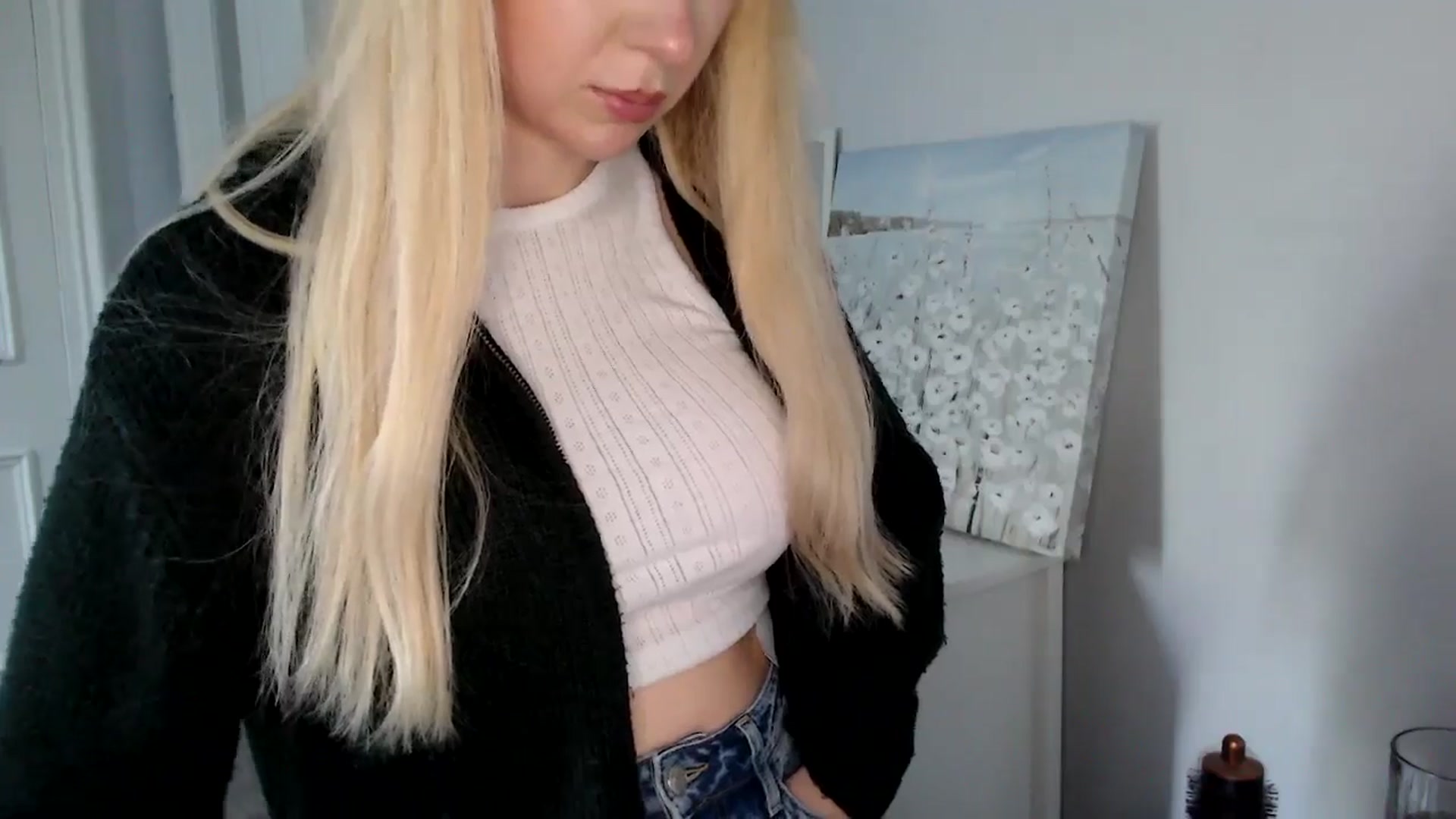 Gallery image thumbnail from British_Cutie's myfreecams stream on, 09/11/2025, 14:32 image 12 of 20