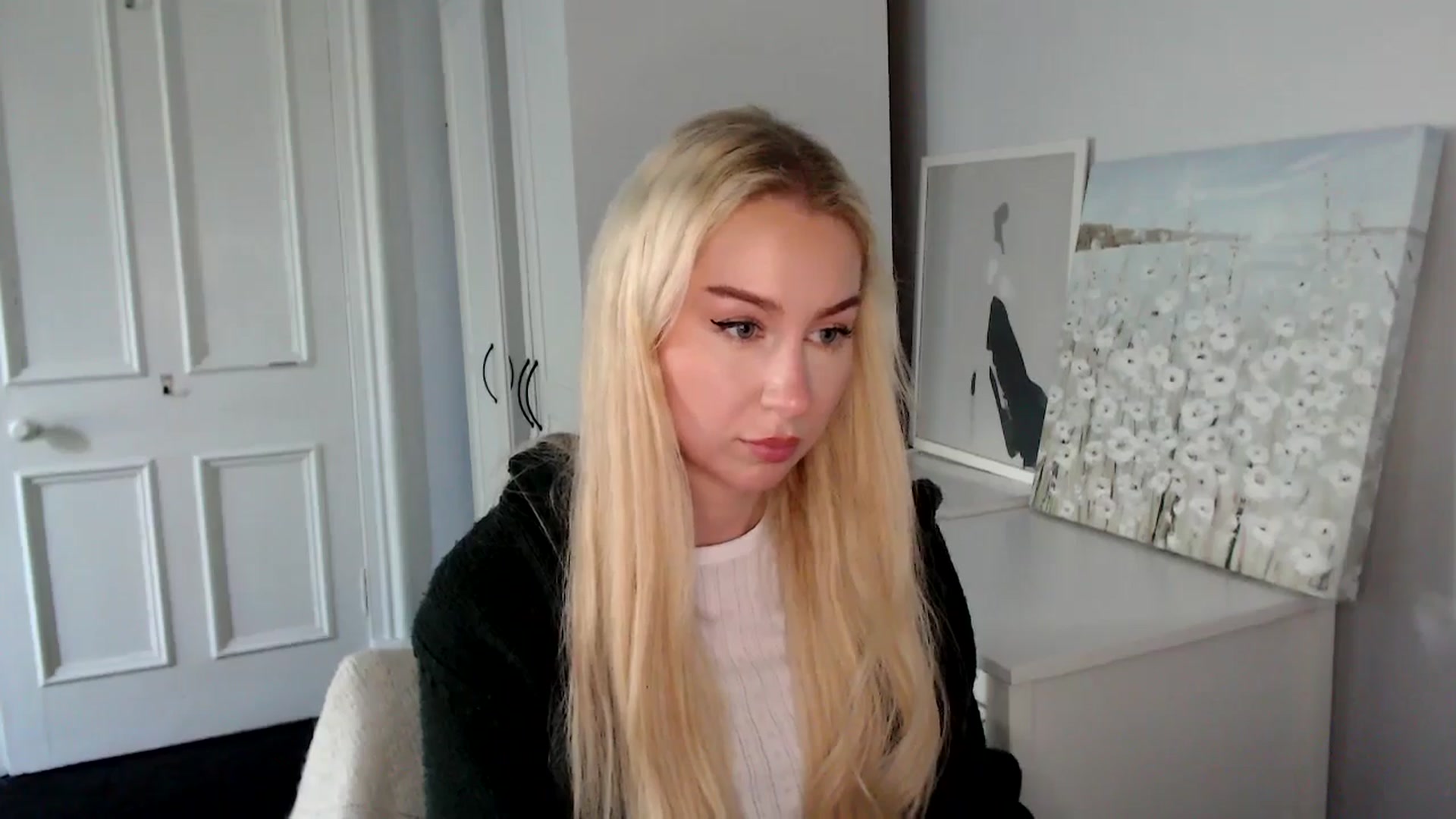 Gallery image thumbnail from British_Cutie's myfreecams stream on, 09/11/2025, 14:32 image 4 of 20