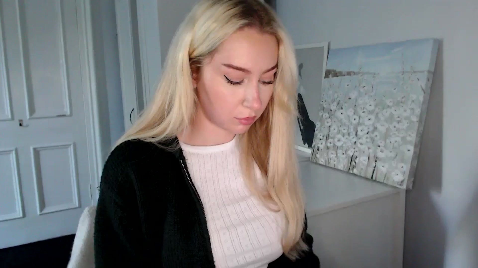 Gallery image thumbnail from British_Cutie's myfreecams stream on, 09/11/2025, 14:32 image 20 of 20