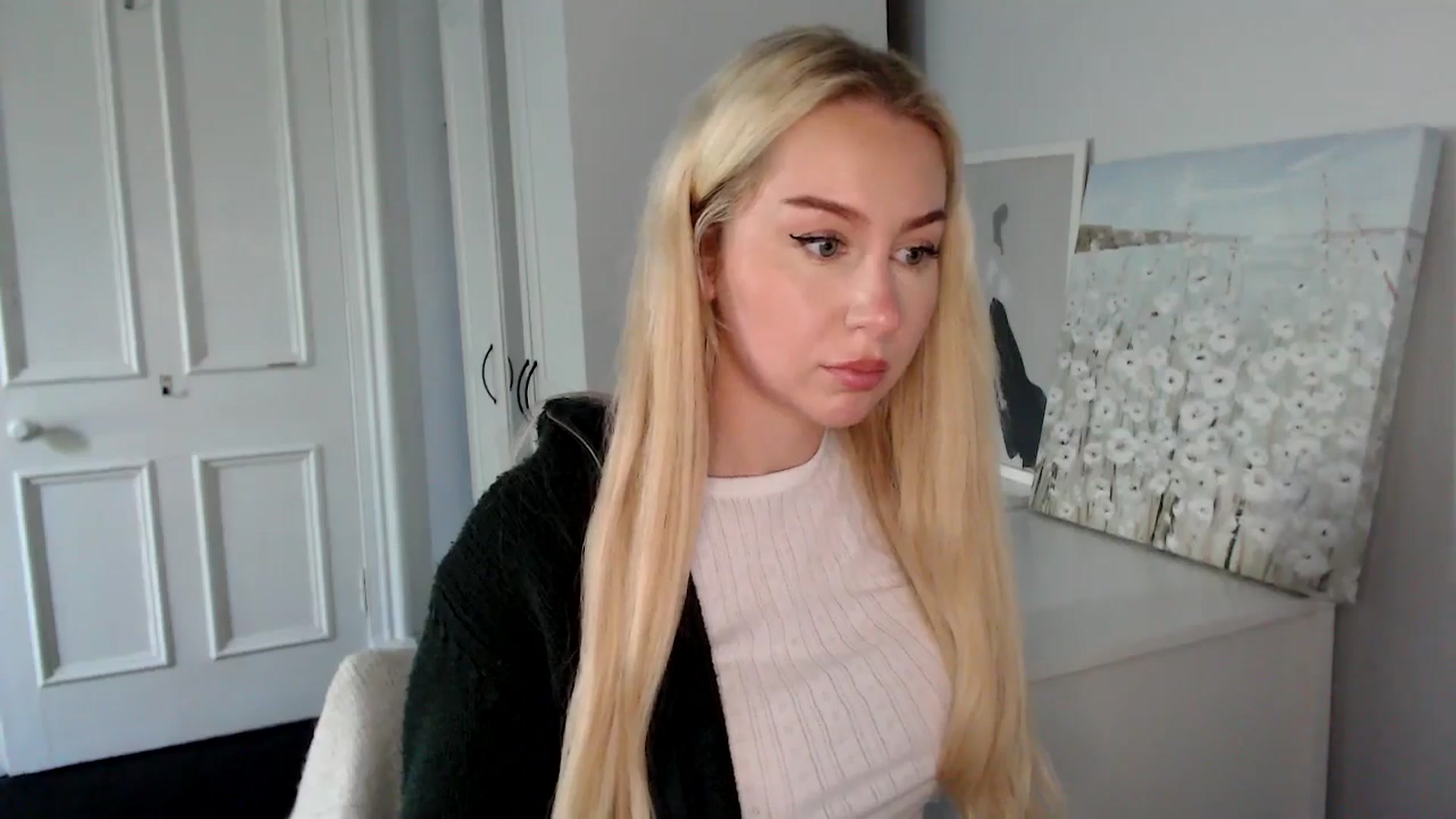 Gallery image thumbnail from British_Cutie's myfreecams stream on, 09/11/2025, 14:32 image 5 of 20