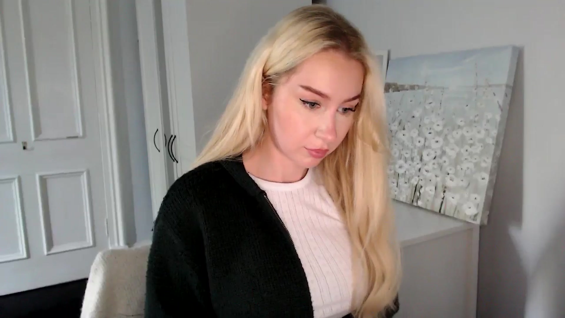 Gallery image thumbnail from British_Cutie's myfreecams stream on, 09/11/2025, 14:32 image 14 of 20