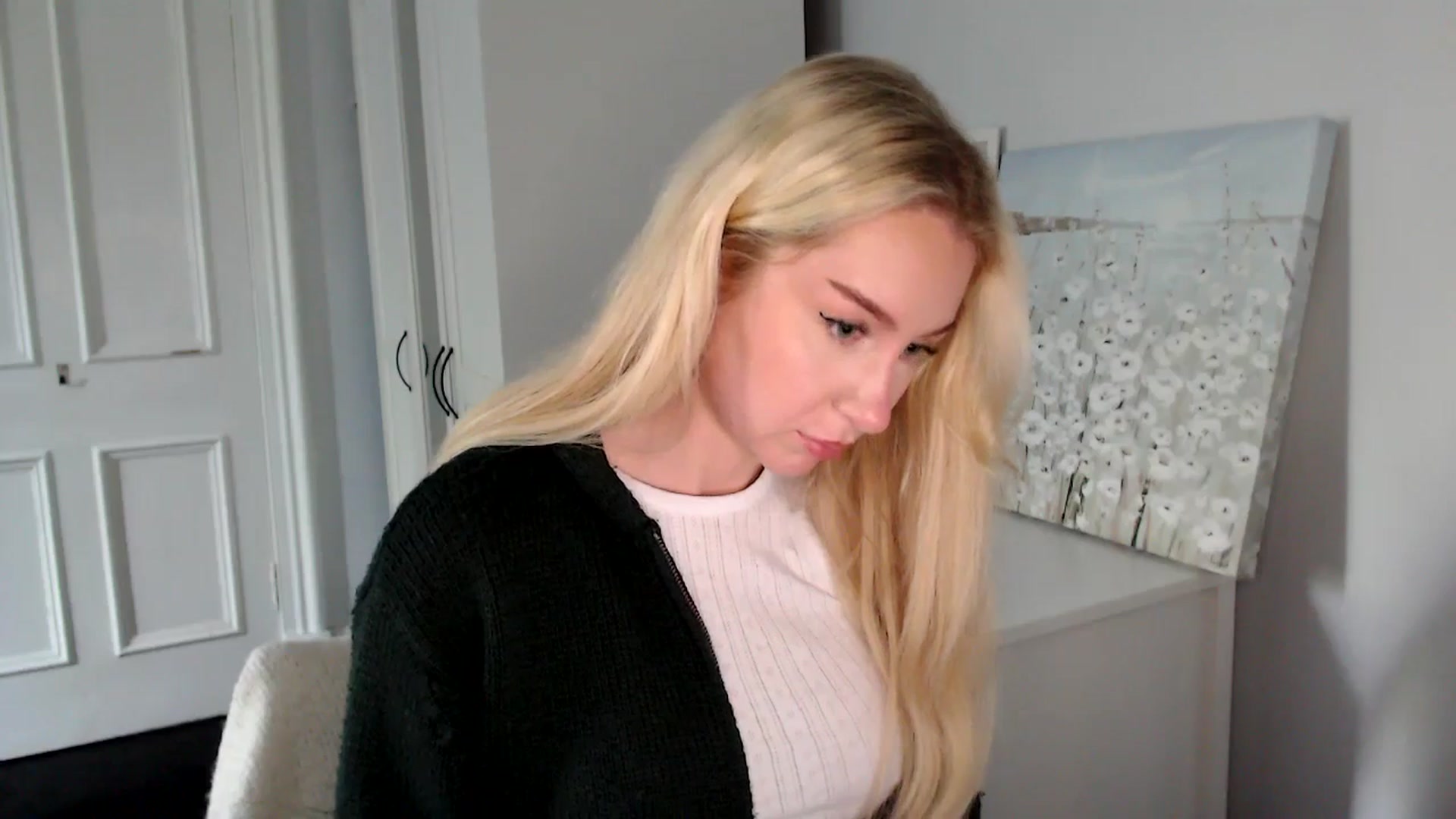 Gallery image thumbnail from British_Cutie's myfreecams stream on, 09/11/2025, 14:32 image 15 of 20