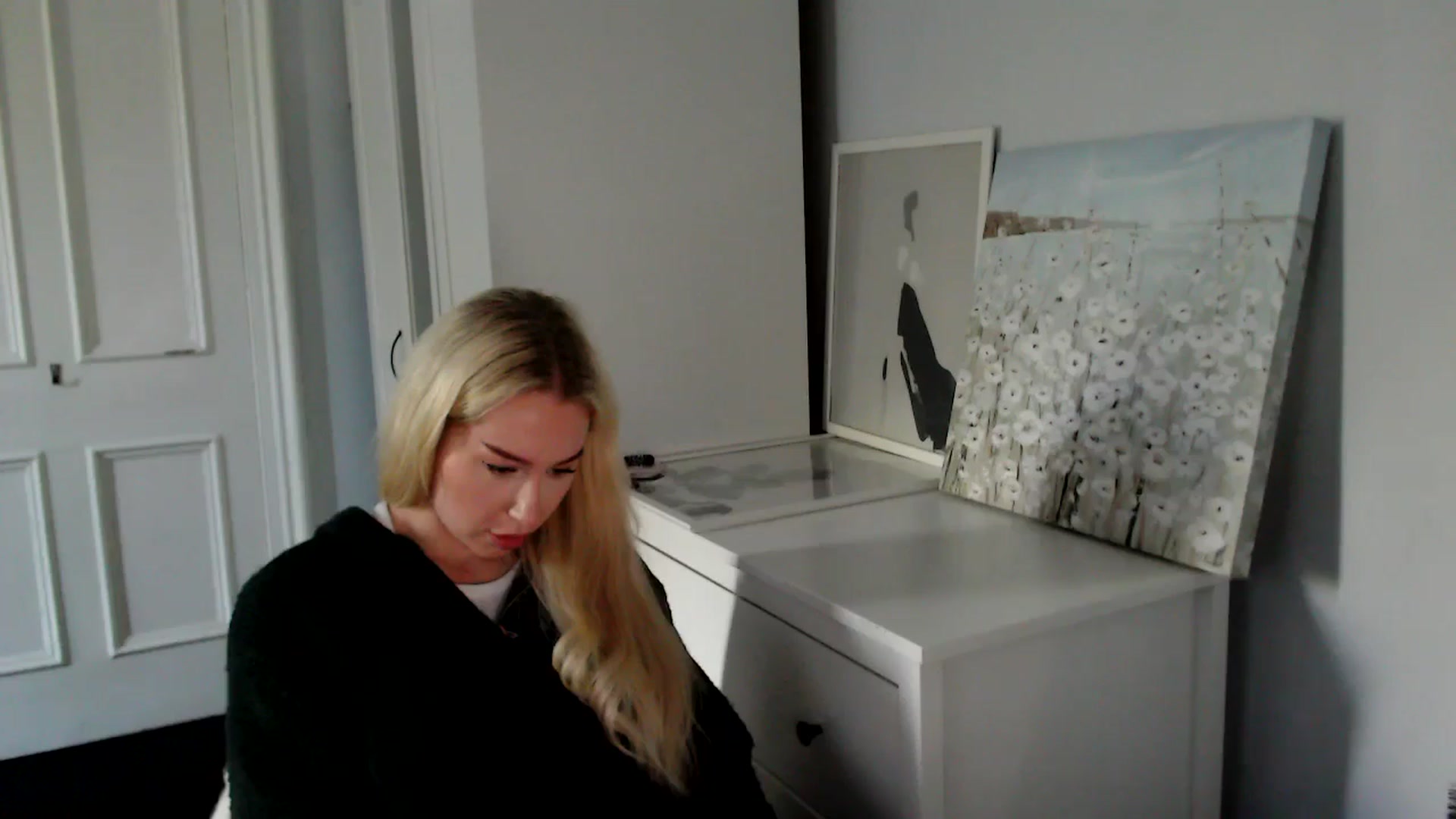 Gallery image thumbnail from British_Cutie's myfreecams stream on, 09/11/2025, 15:17 image 19 of 20