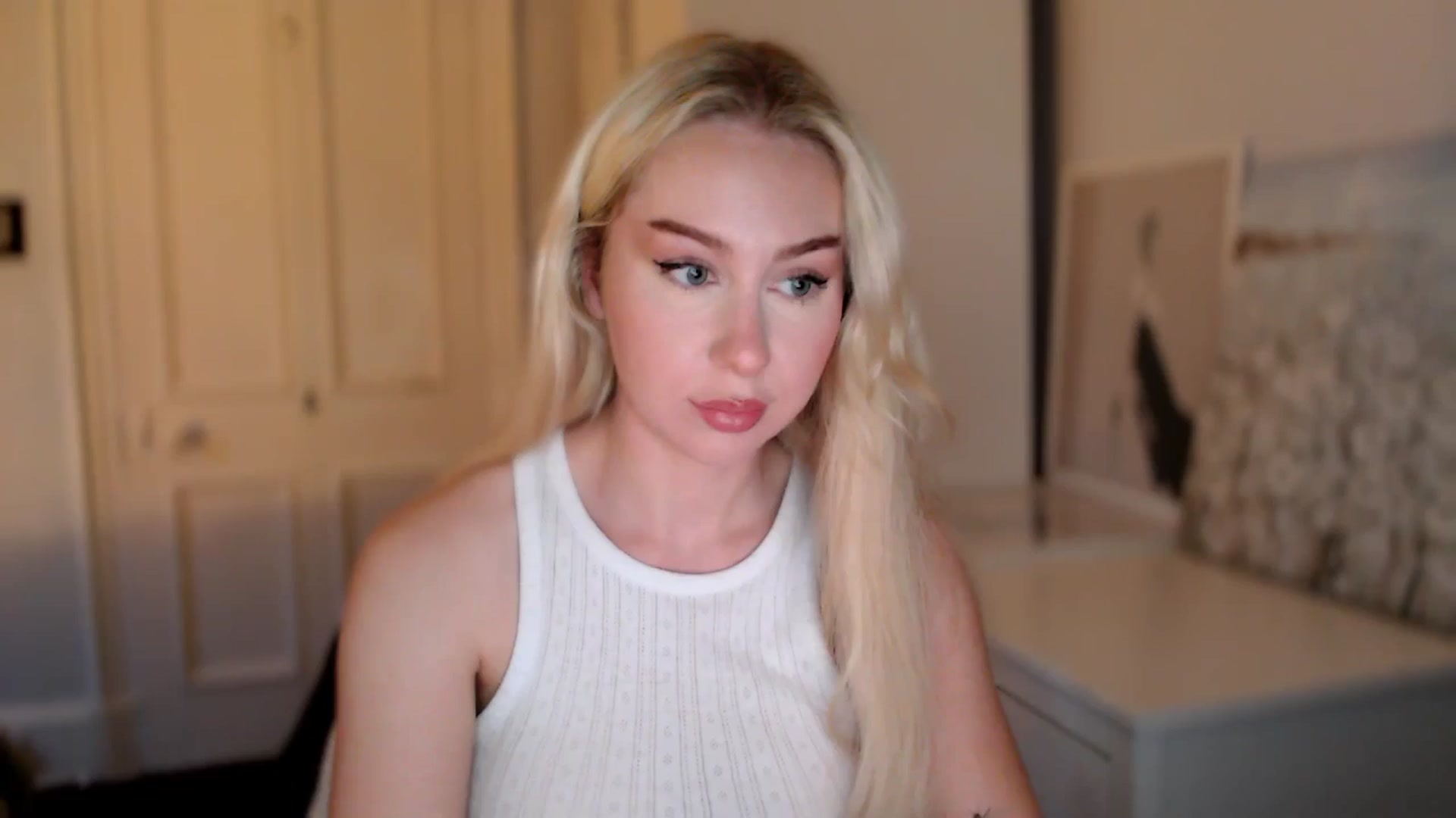 Gallery image thumbnail from British_Cutie's myfreecams stream on, 09/11/2025, 20:46 image 1 of 20