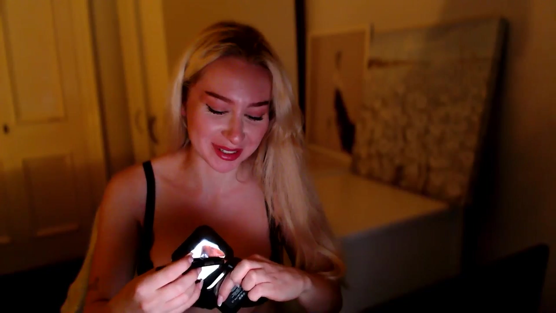 Gallery image thumbnail from British_Cutie's myfreecams stream on, 09/11/2025, 20:46 image 19 of 20