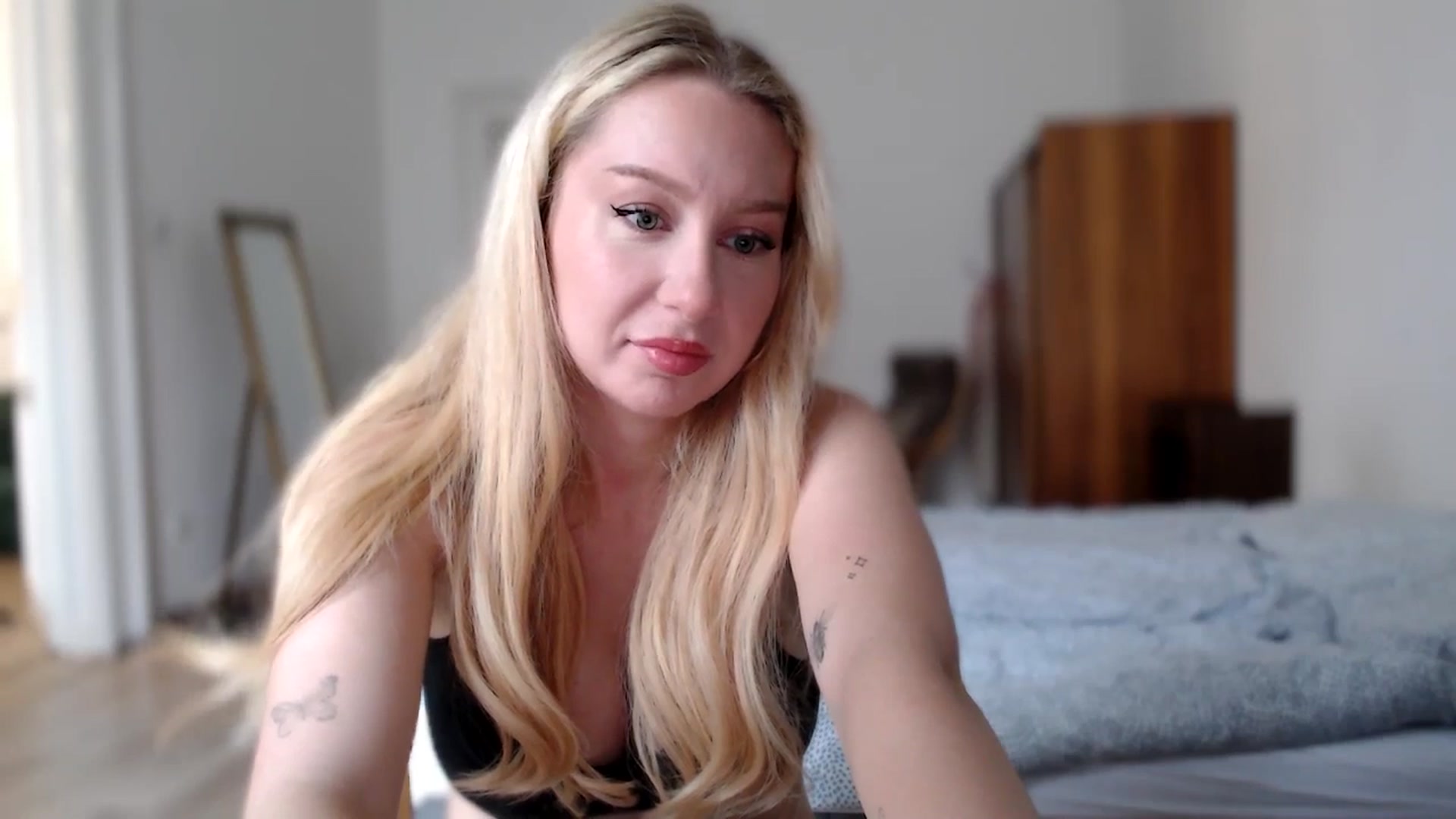 Gallery image thumbnail from British_Cutie's myfreecams stream on, 10/17/2025, 09:15 image 5 of 20