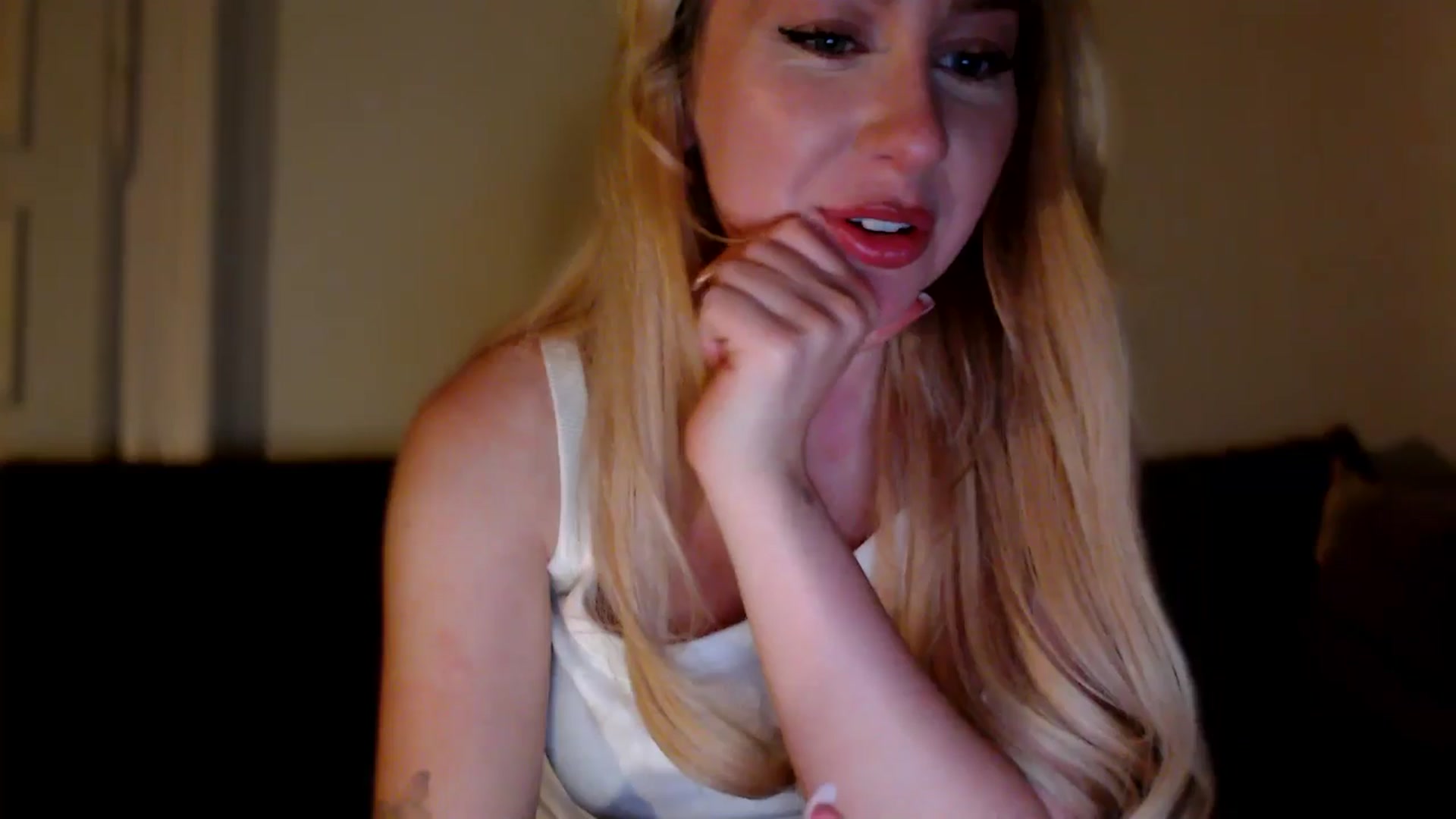 Gallery image thumbnail from British_Cutie's myfreecams stream on, 10/17/2025, 18:03 image 6 of 20