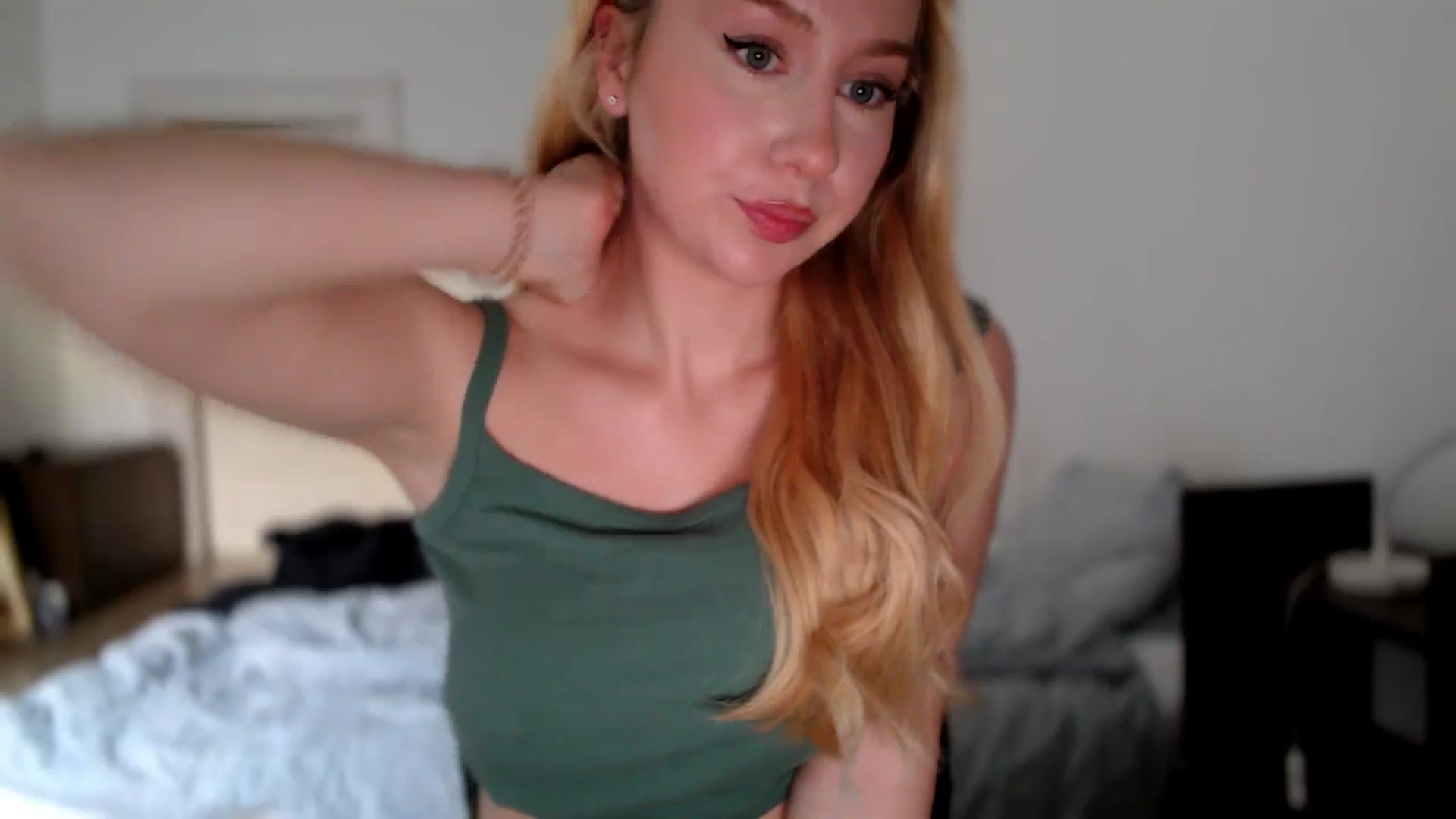 Gallery image thumbnail from British_Cutie's myfreecams stream on, 10/18/2025, 17:04 image 8 of 20