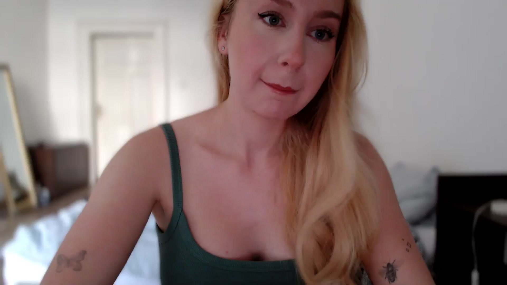Gallery image thumbnail from British_Cutie's myfreecams stream on, 10/18/2025, 17:04 image 1 of 20