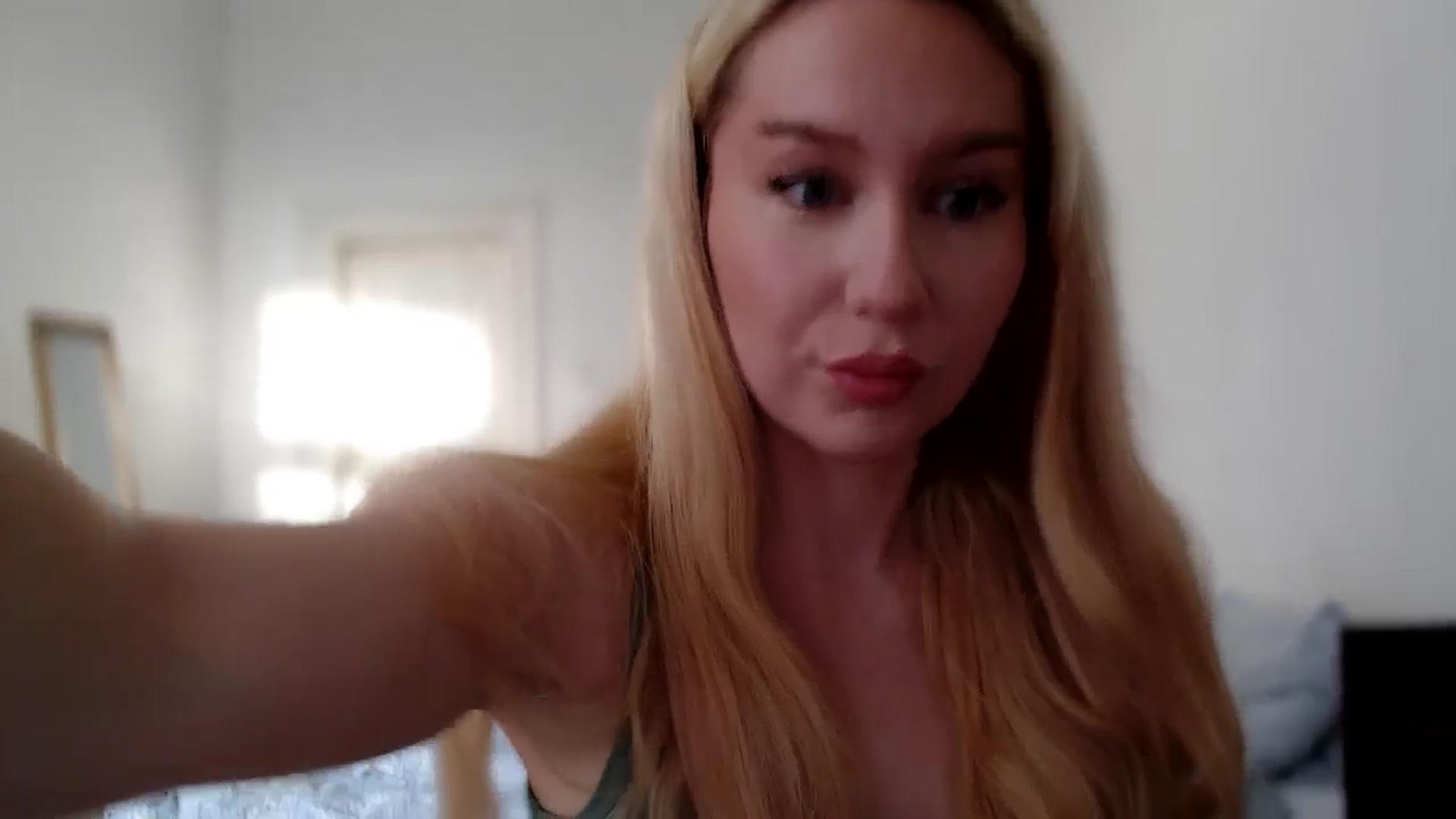 Gallery image thumbnail from British_Cutie's myfreecams stream on, 10/18/2025, 17:04 image 2 of 20