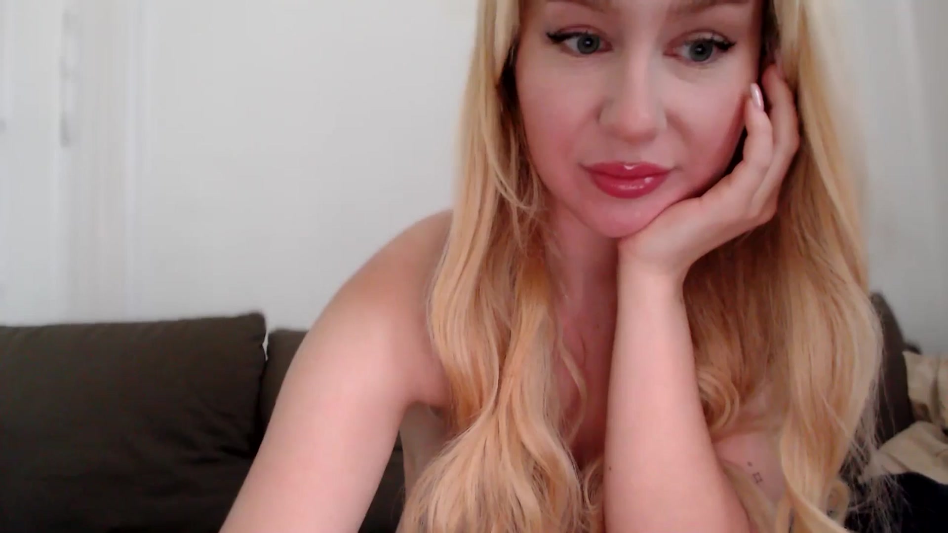 Gallery image thumbnail from British_Cutie's myfreecams stream on, 10/19/2025, 11:11 image 9 of 20