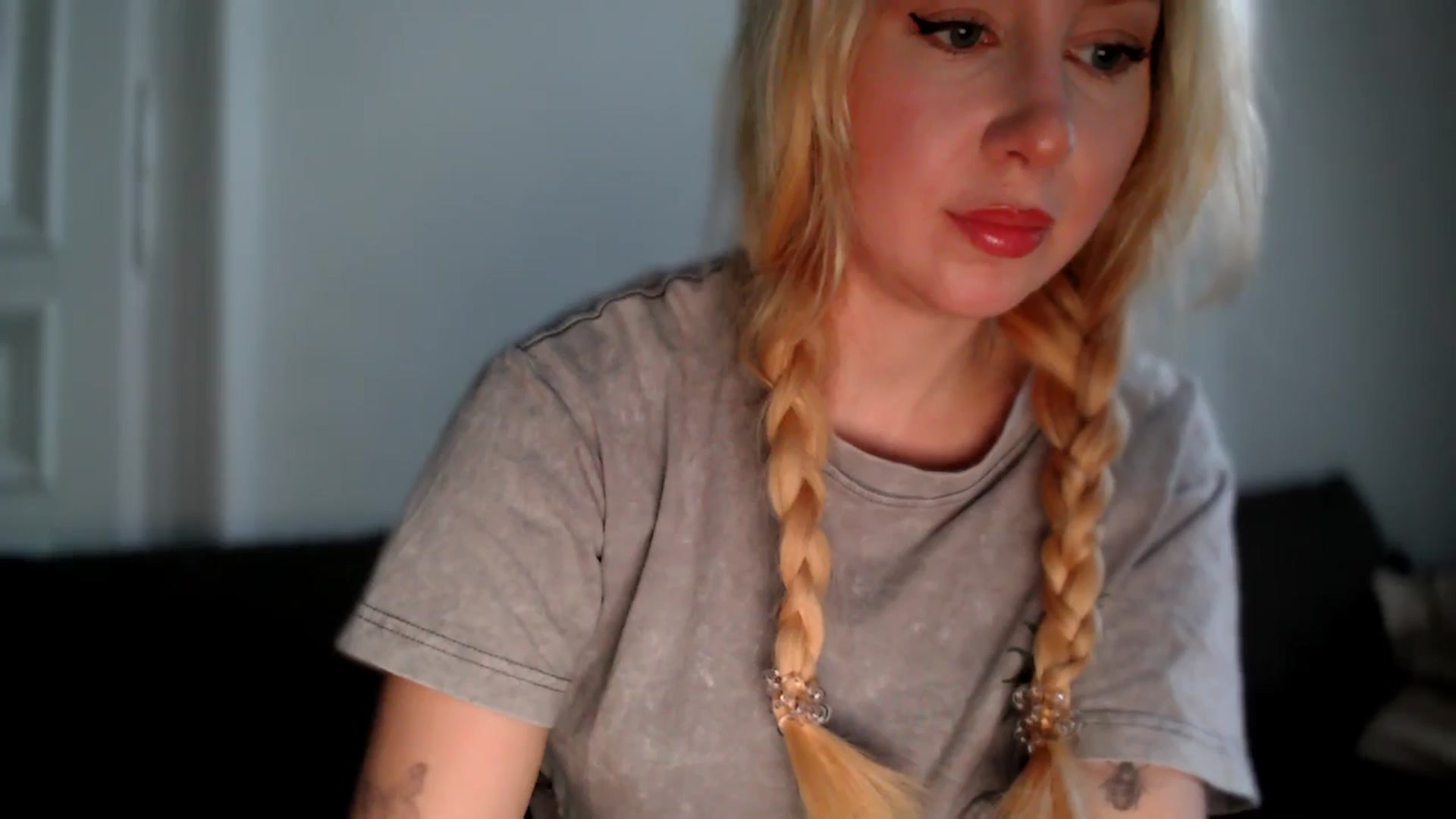 Gallery image thumbnail from British_Cutie's myfreecams stream on, 10/20/2025, 16:05 image 9 of 20