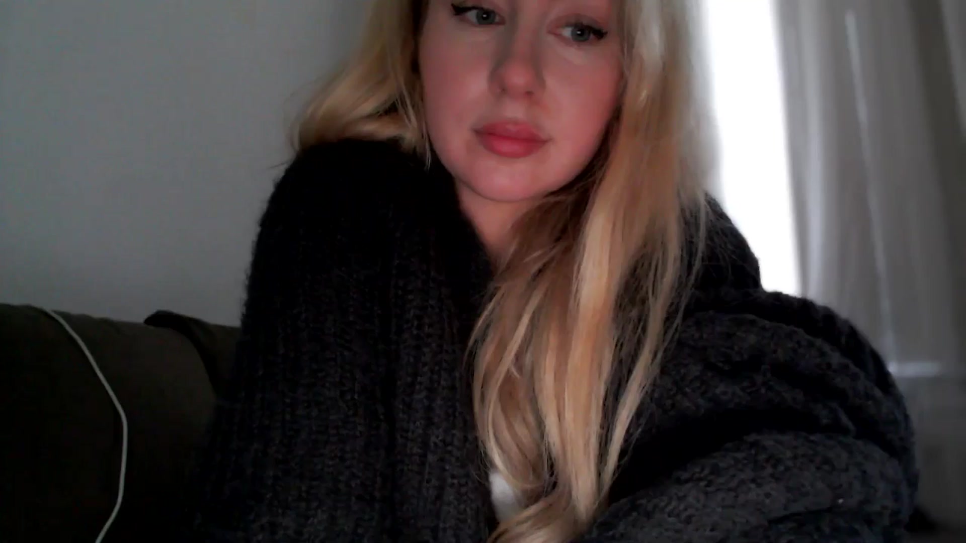 Gallery image thumbnail from British_Cutie's myfreecams stream on, 10/22/2025, 15:10 image 18 of 20