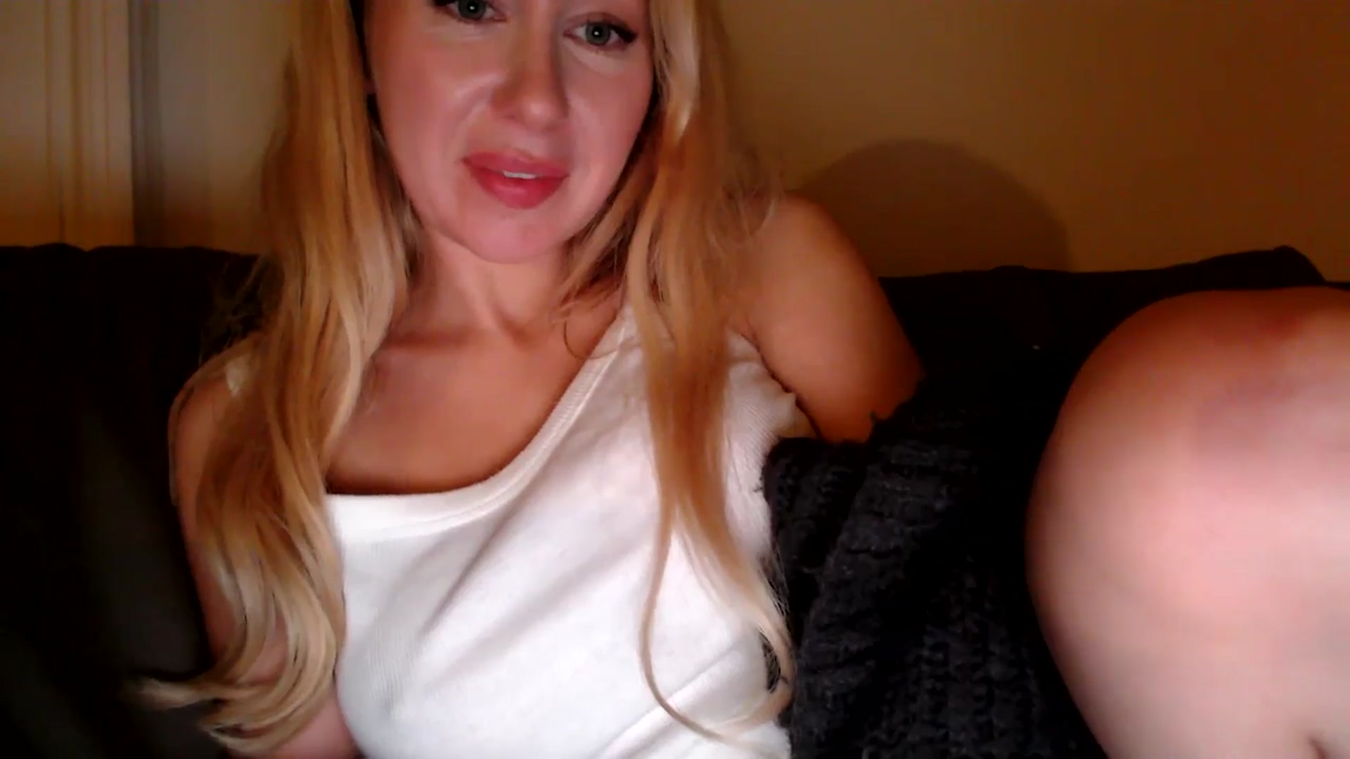 Gallery image thumbnail from British_Cutie's myfreecams stream on, 10/22/2025, 17:02 image 10 of 20