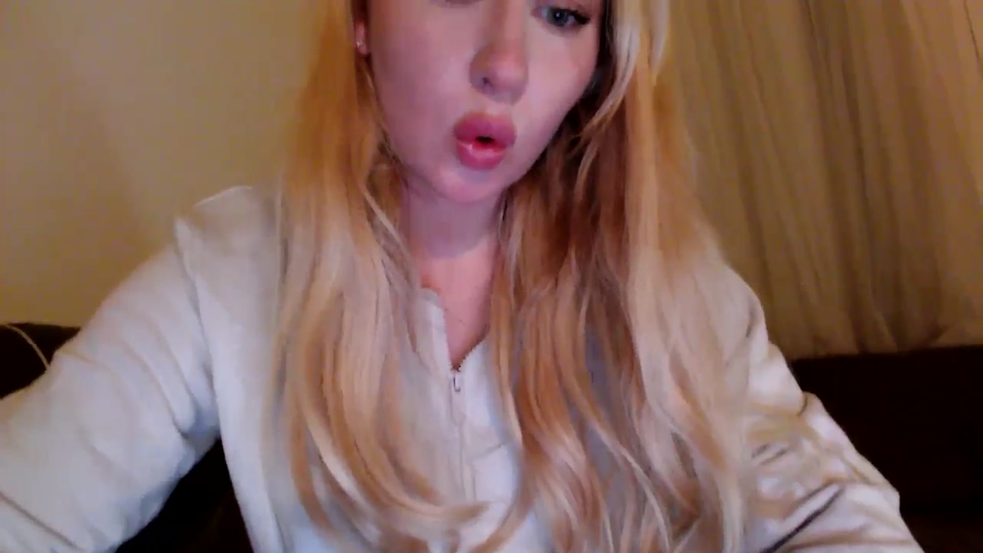 Gallery image thumbnail from British_Cutie's myfreecams stream on, 10/23/2025, 18:33 image 2 of 20