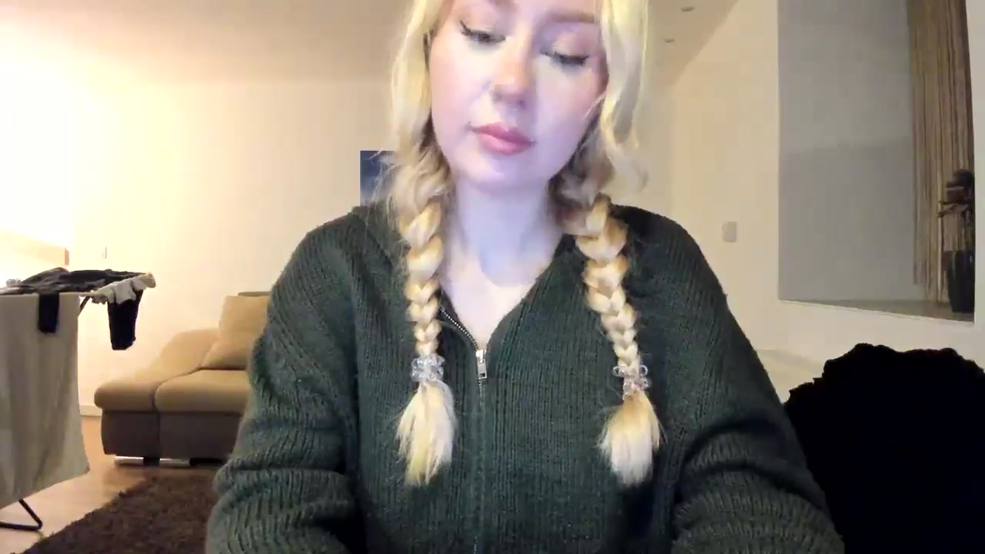 Gallery image thumbnail from British_Cutie's myfreecams stream on, 10/26/2025, 18:41 image 18 of 20