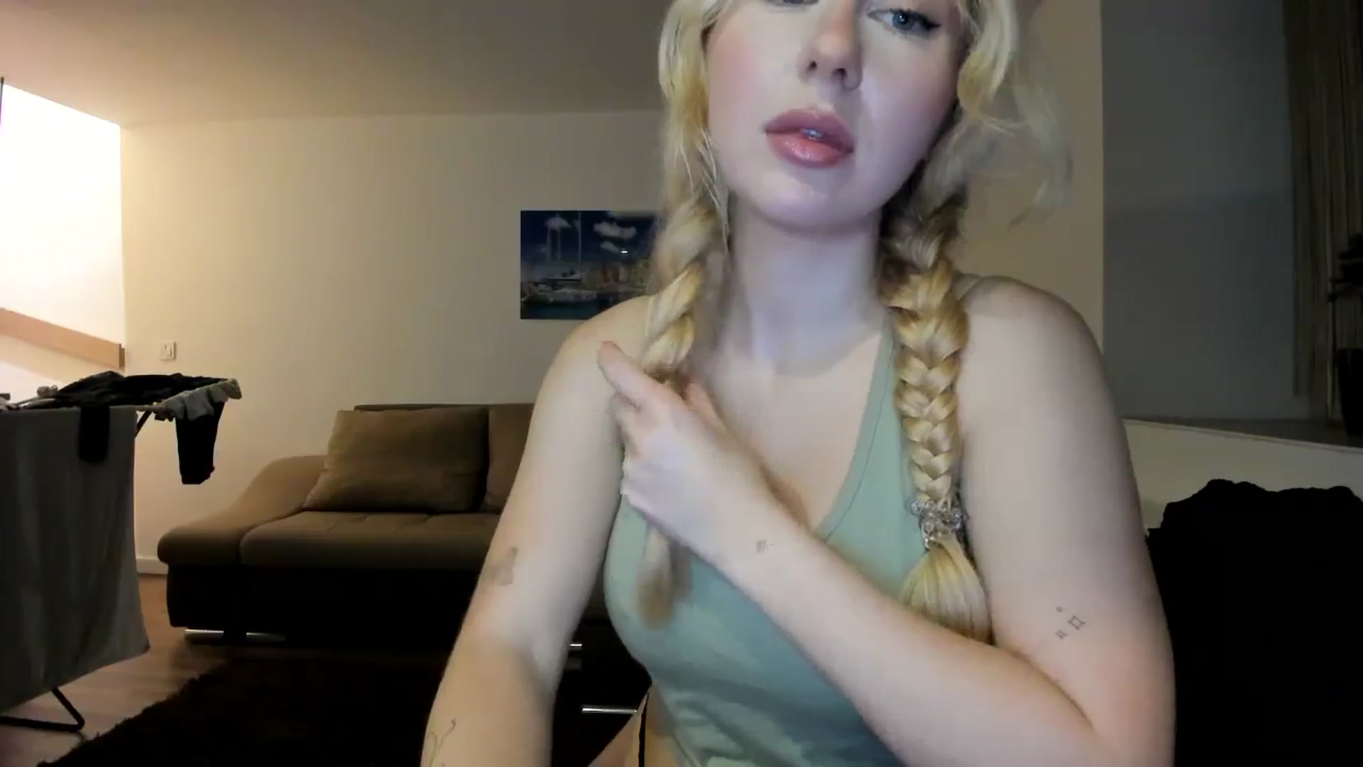 Gallery image thumbnail from British_Cutie's myfreecams stream on, 10/26/2025, 18:41 image 12 of 20