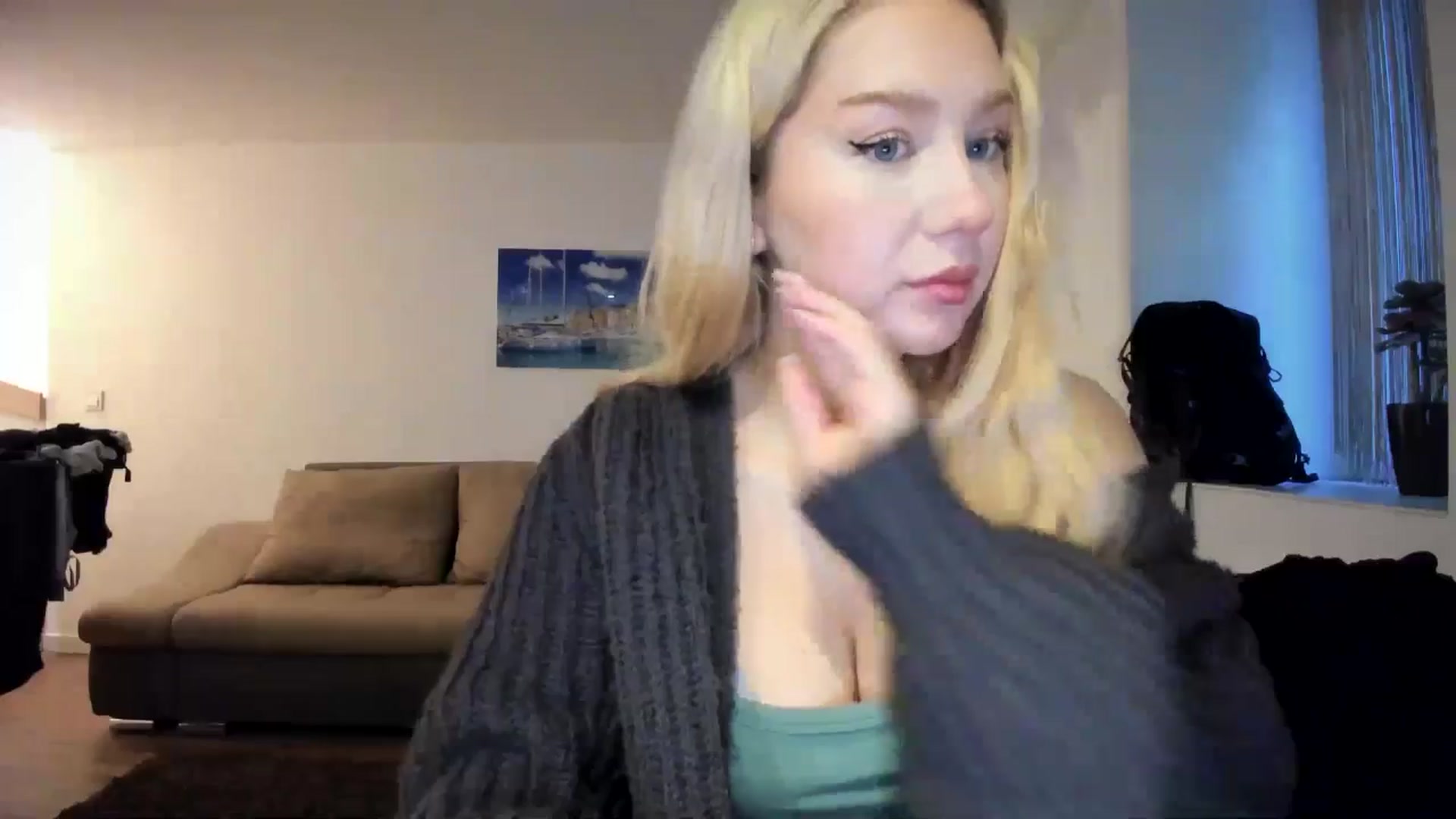 Gallery image thumbnail from British_Cutie's myfreecams stream on, 10/27/2025, 08:56 image 12 of 20