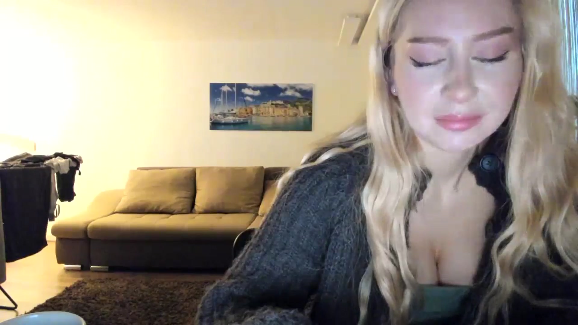 Gallery image thumbnail from British_Cutie's myfreecams stream on, 10/27/2025, 14:10 image 9 of 20