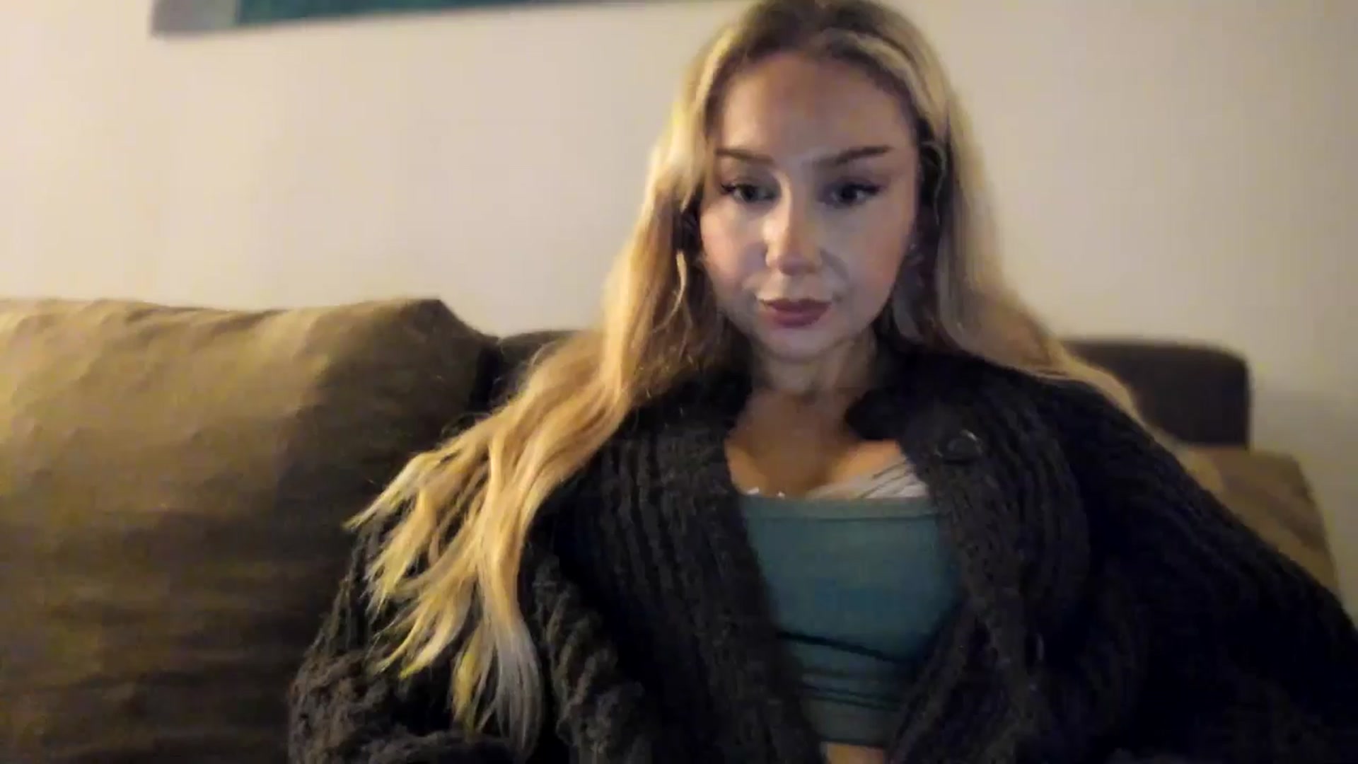 Gallery image thumbnail from British_Cutie's myfreecams stream on, 10/27/2025, 17:04 image 10 of 20