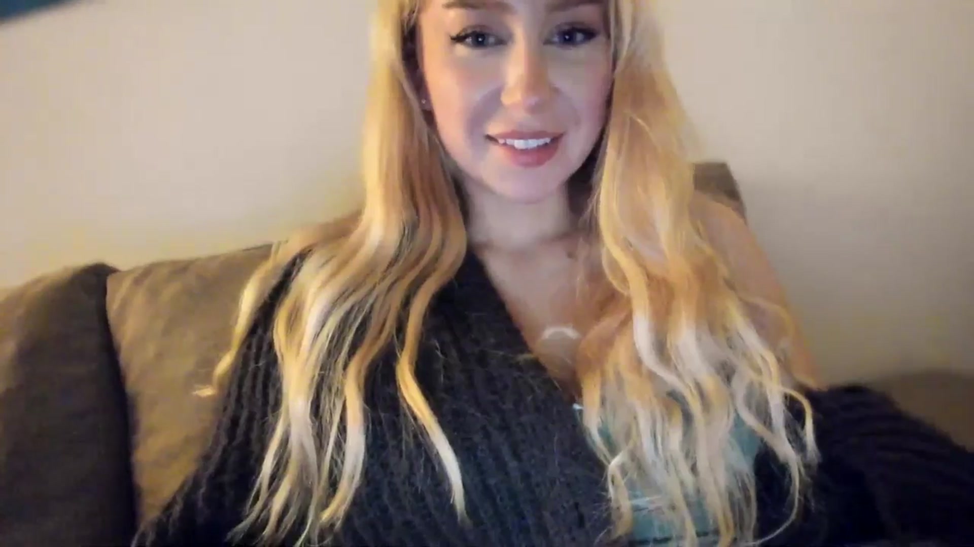 Gallery image thumbnail from British_Cutie's myfreecams stream on, 10/27/2025, 17:04 image 2 of 20