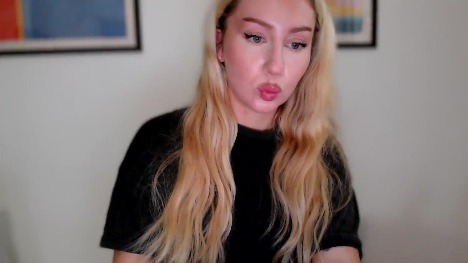 Gallery image thumbnail from British_Cutie's myfreecams stream on, 11/02/2025, 14:58 image 14 of 20