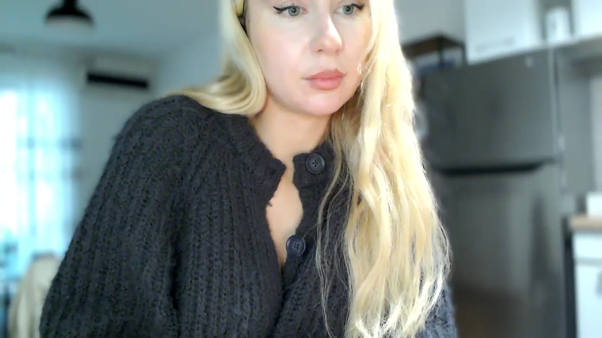 Gallery image thumbnail from British_Cutie's myfreecams stream on, 11/03/2025, 11:51 image 17 of 20