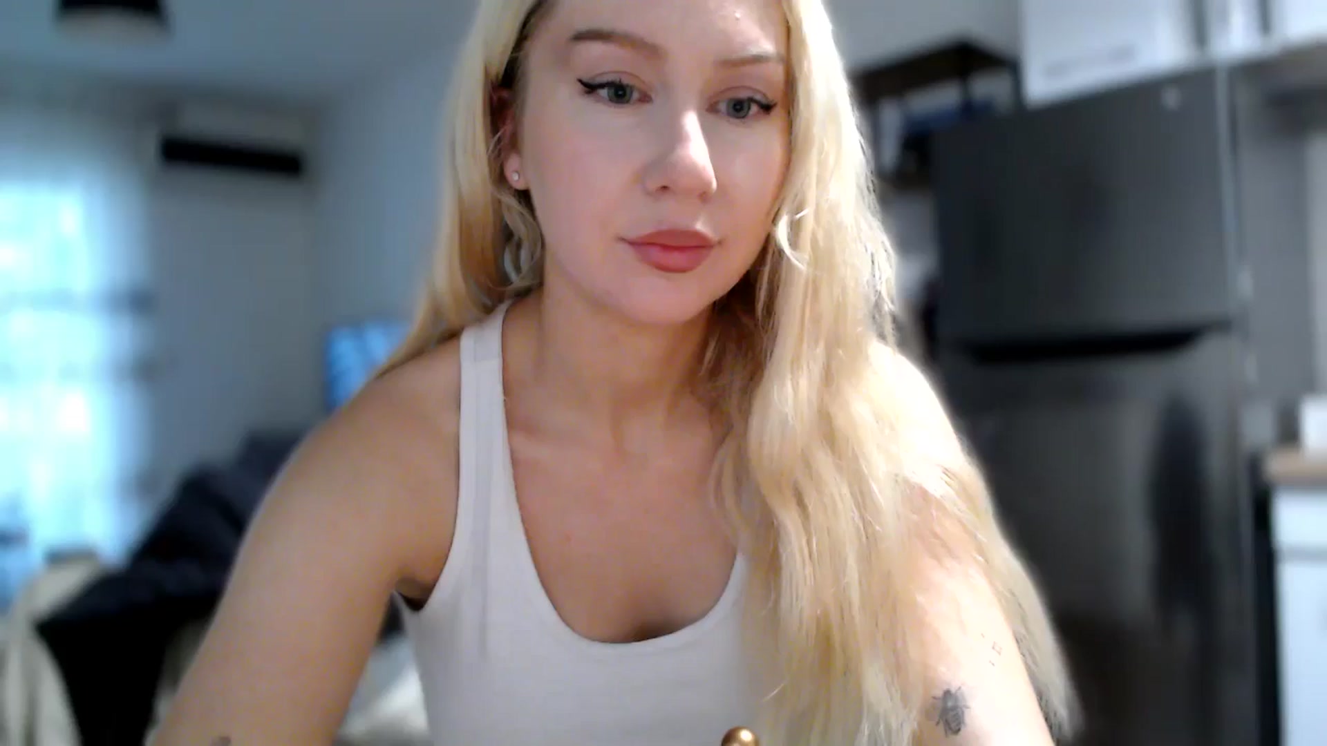 Gallery image thumbnail from British_Cutie's myfreecams stream on, 11/03/2025, 13:38 image 1 of 20