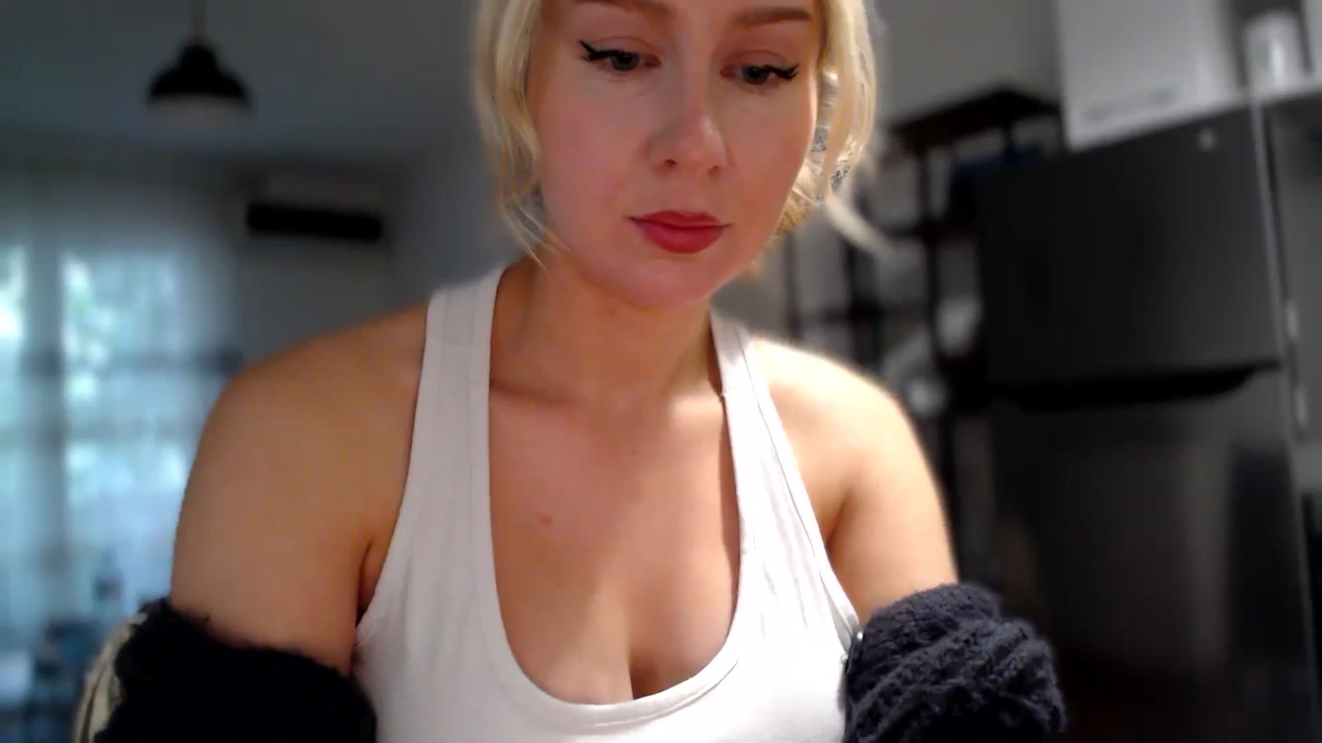 Gallery image thumbnail from British_Cutie's myfreecams stream on, 11/03/2025, 14:58 image 20 of 20