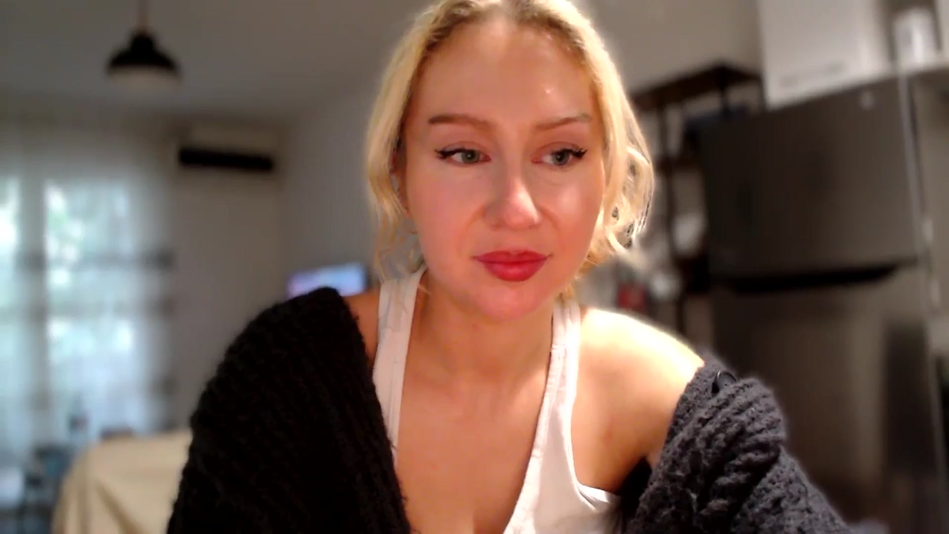 Gallery image thumbnail from British_Cutie's myfreecams stream on, 11/03/2025, 14:58 image 7 of 20