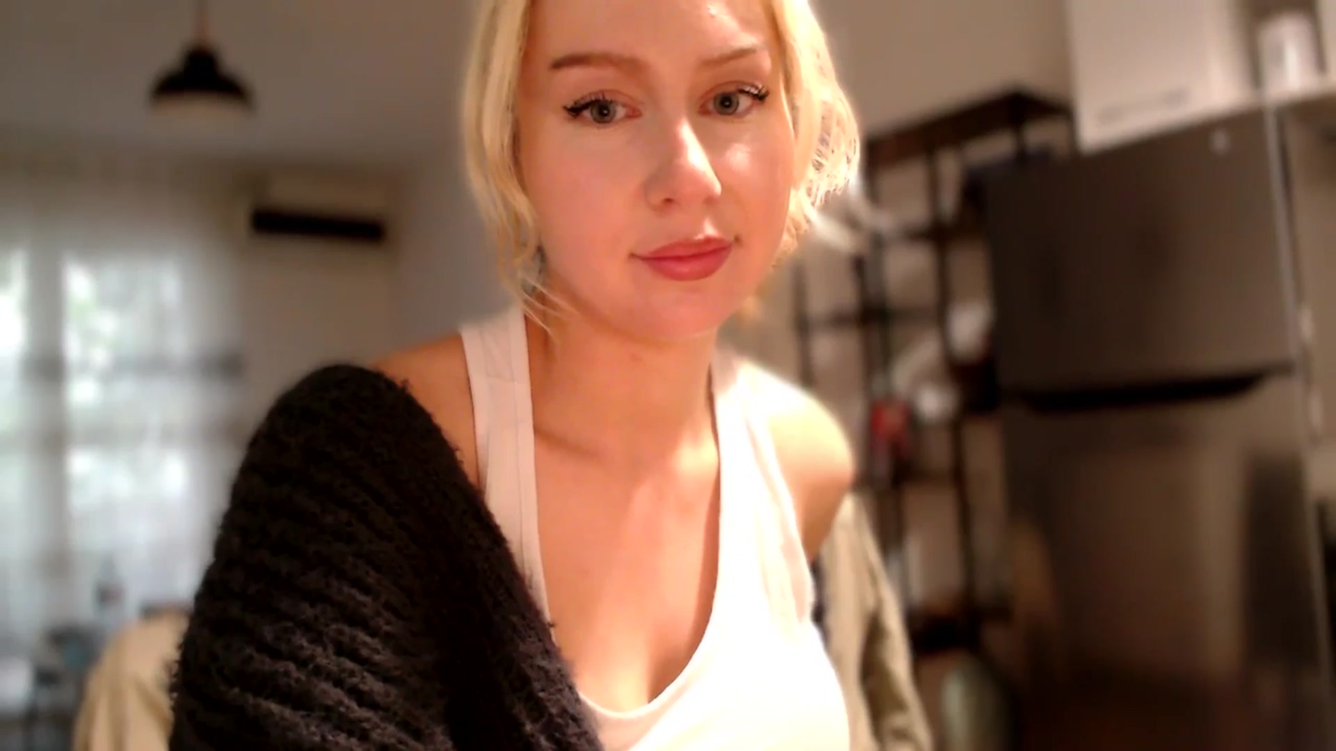 Gallery image thumbnail from British_Cutie's myfreecams stream on, 11/03/2025, 14:58 image 10 of 20