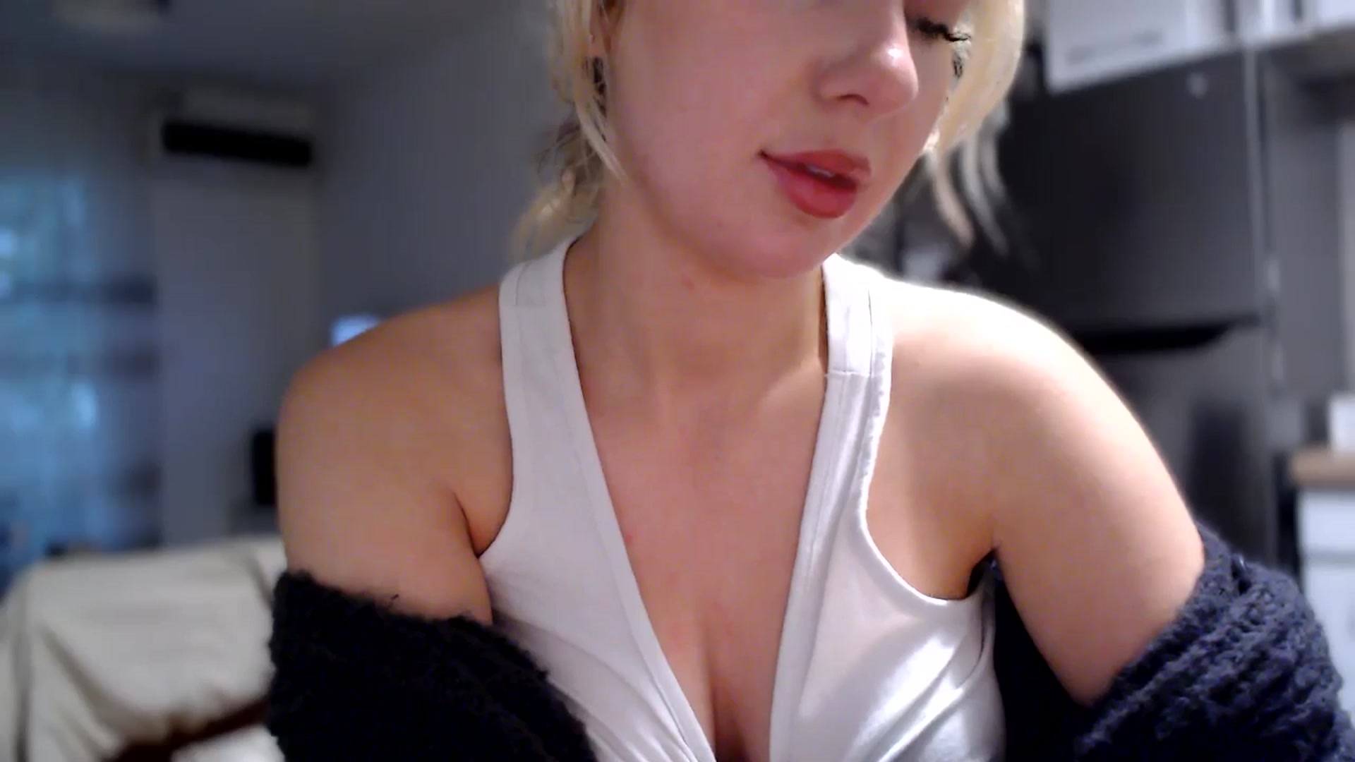 Gallery image thumbnail from British_Cutie's myfreecams stream on, 11/03/2025, 15:27 image 3 of 20