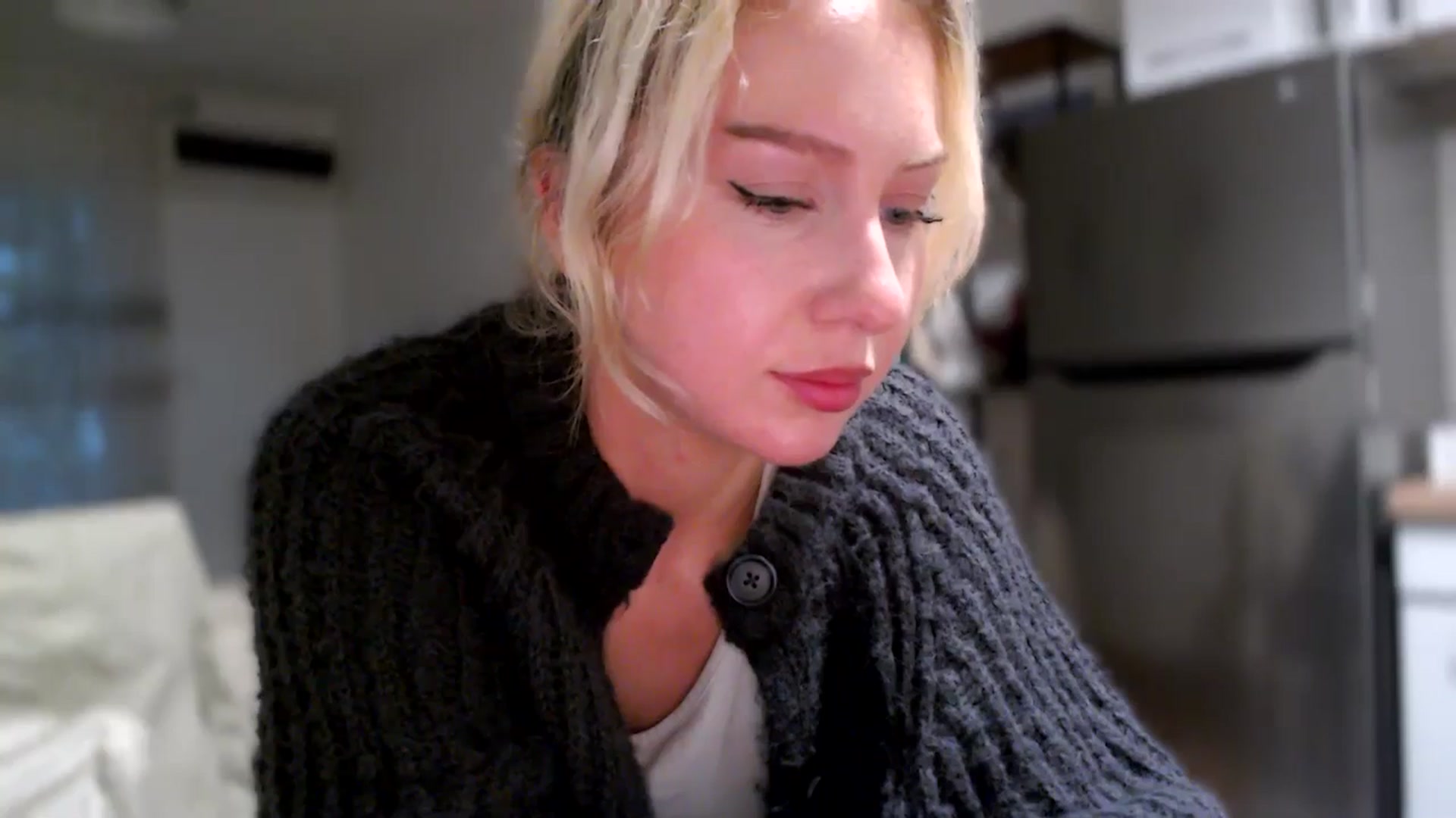 Gallery image thumbnail from British_Cutie's myfreecams stream on, 11/03/2025, 15:27 image 13 of 20