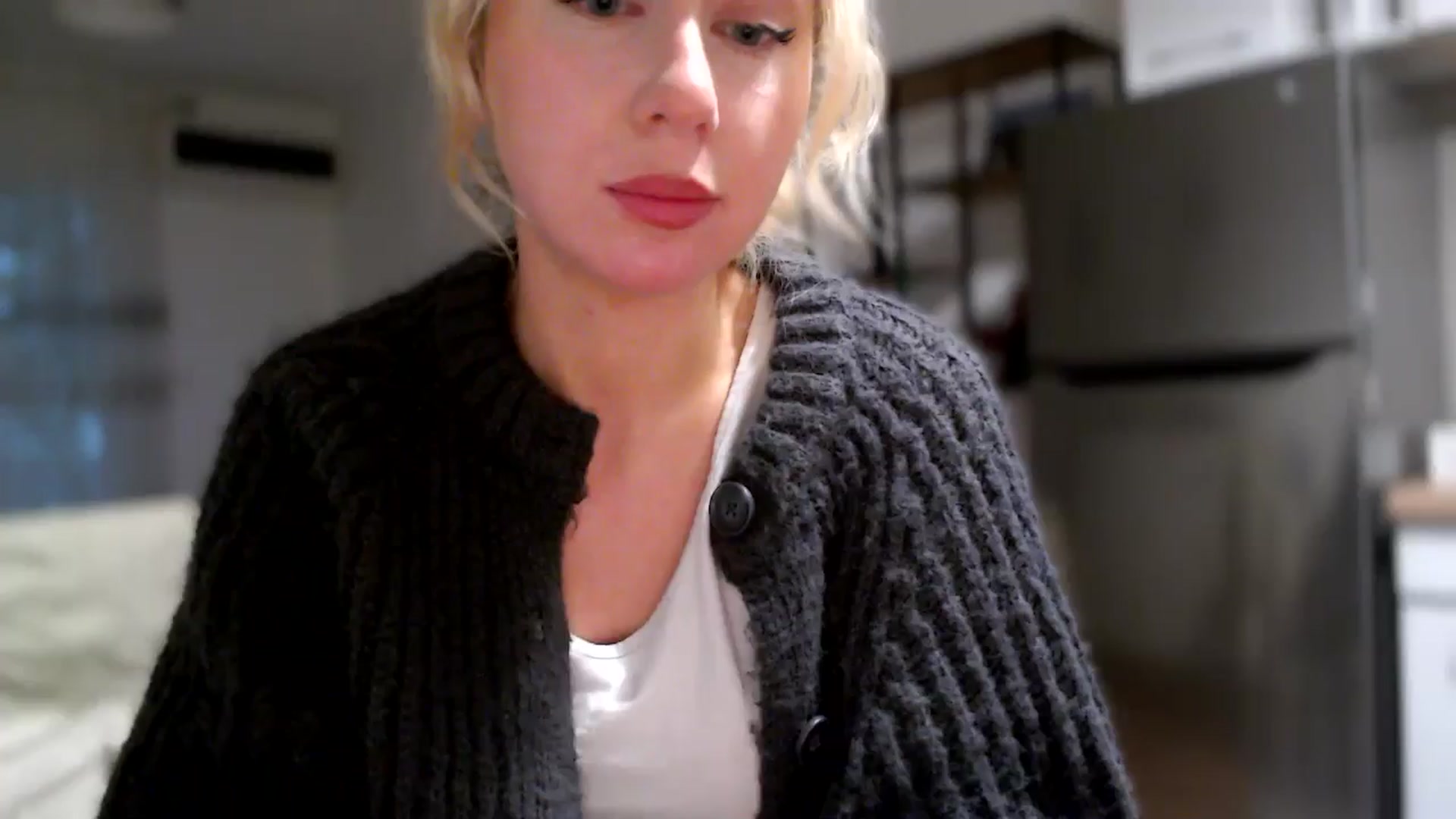 Gallery image thumbnail from British_Cutie's myfreecams stream on, 11/03/2025, 15:27 image 12 of 20