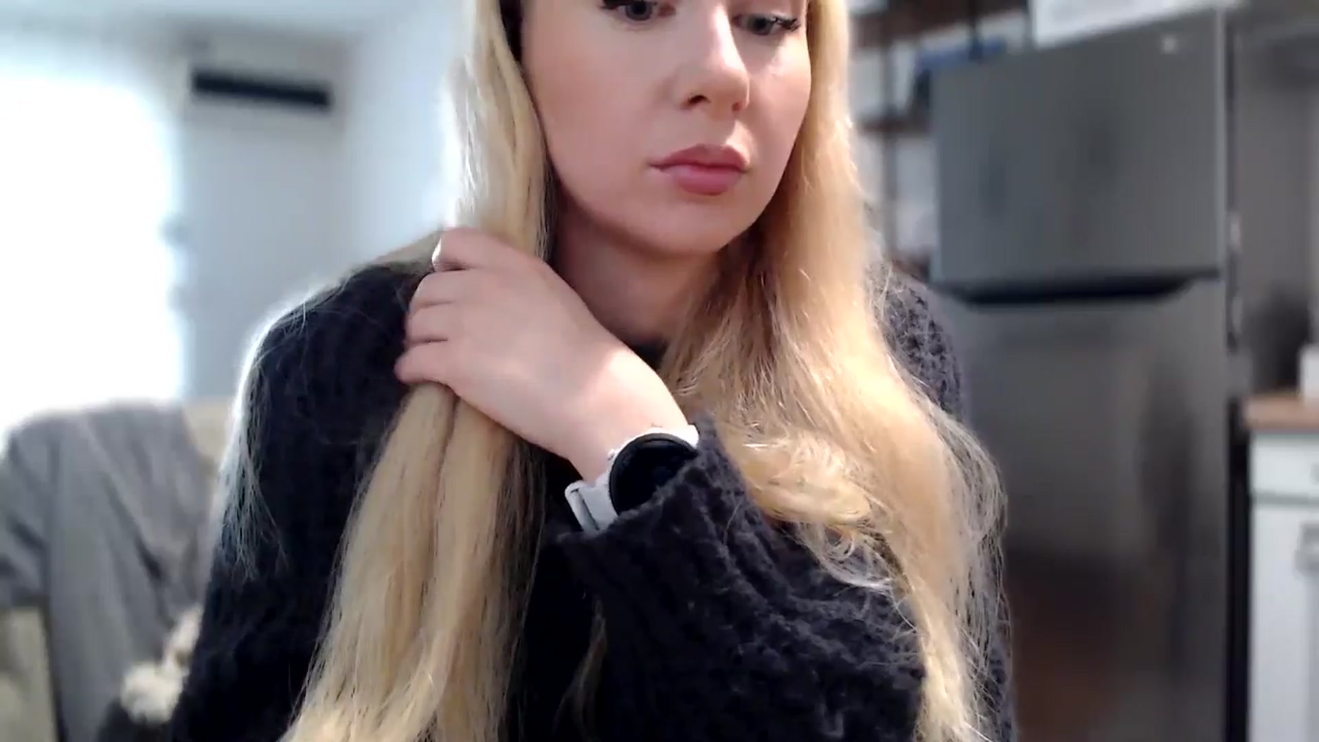 Gallery image thumbnail from British_Cutie's myfreecams stream on, 11/04/2025, 10:37 image 13 of 20
