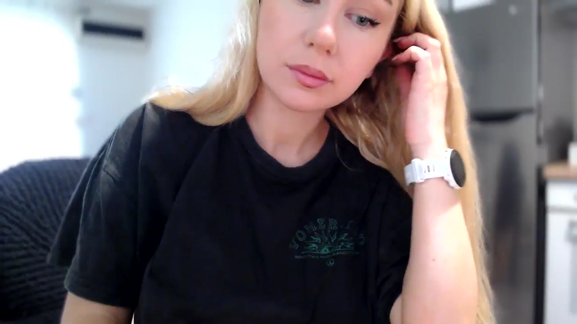 Gallery image thumbnail from British_Cutie's myfreecams stream on, 11/04/2025, 10:37 image 3 of 20