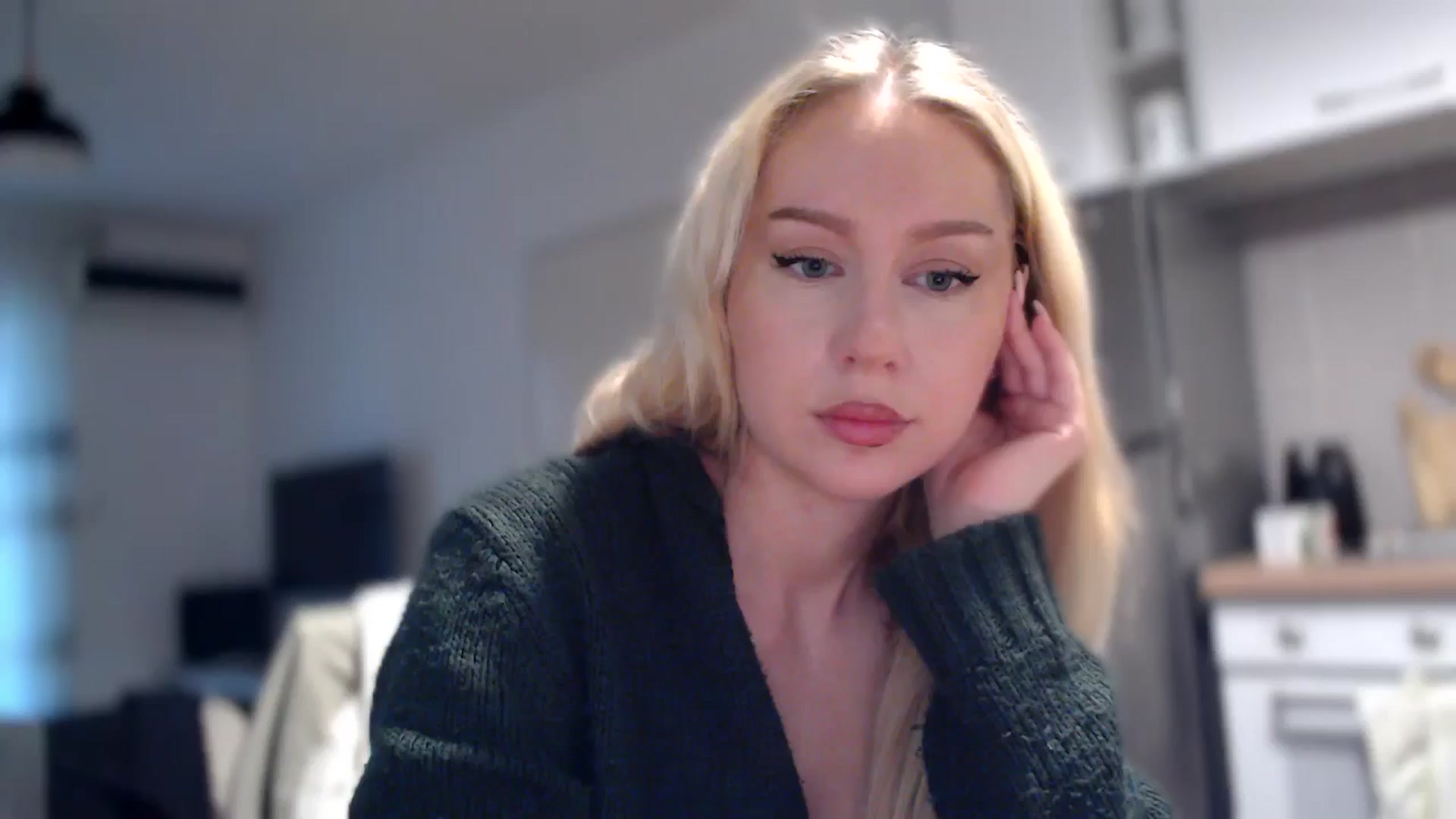 Gallery image thumbnail from British_Cutie's myfreecams stream on, 11/04/2025, 15:17 image 1 of 20
