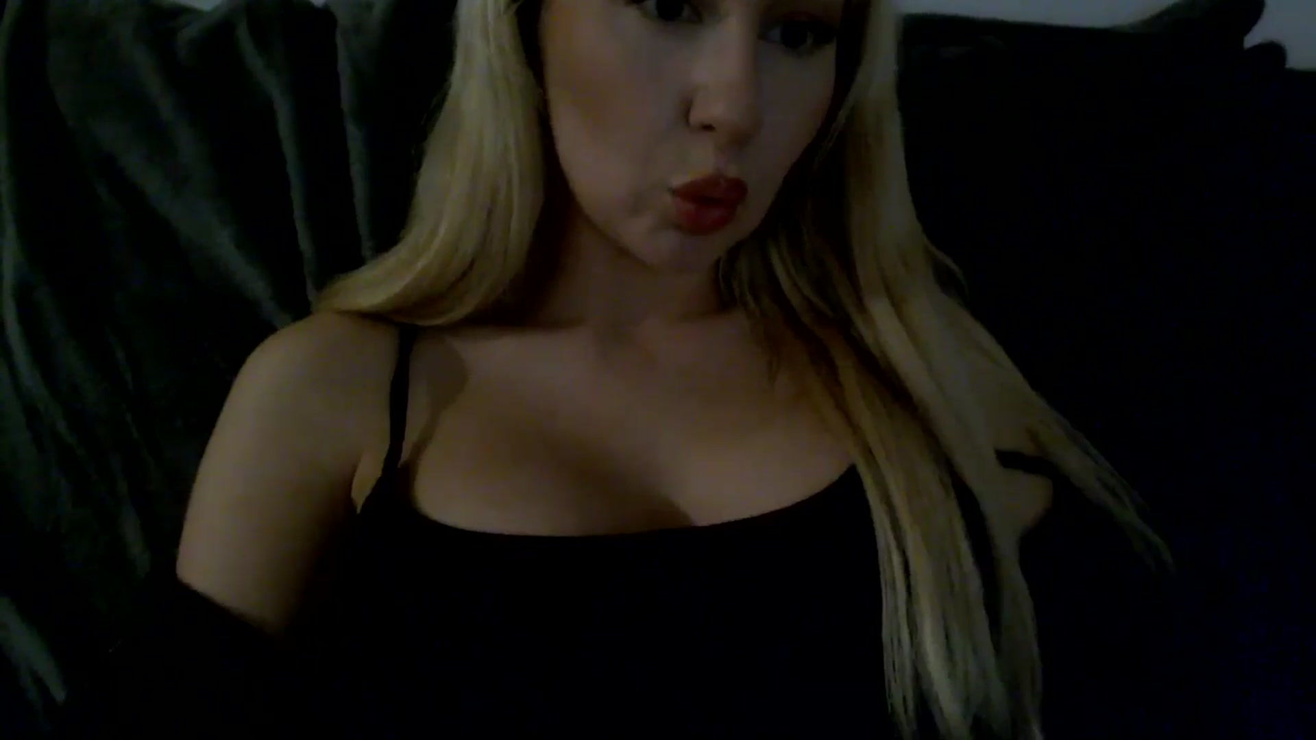 Gallery image thumbnail from British_Cutie's myfreecams stream on, 11/04/2025, 18:51 image 17 of 20