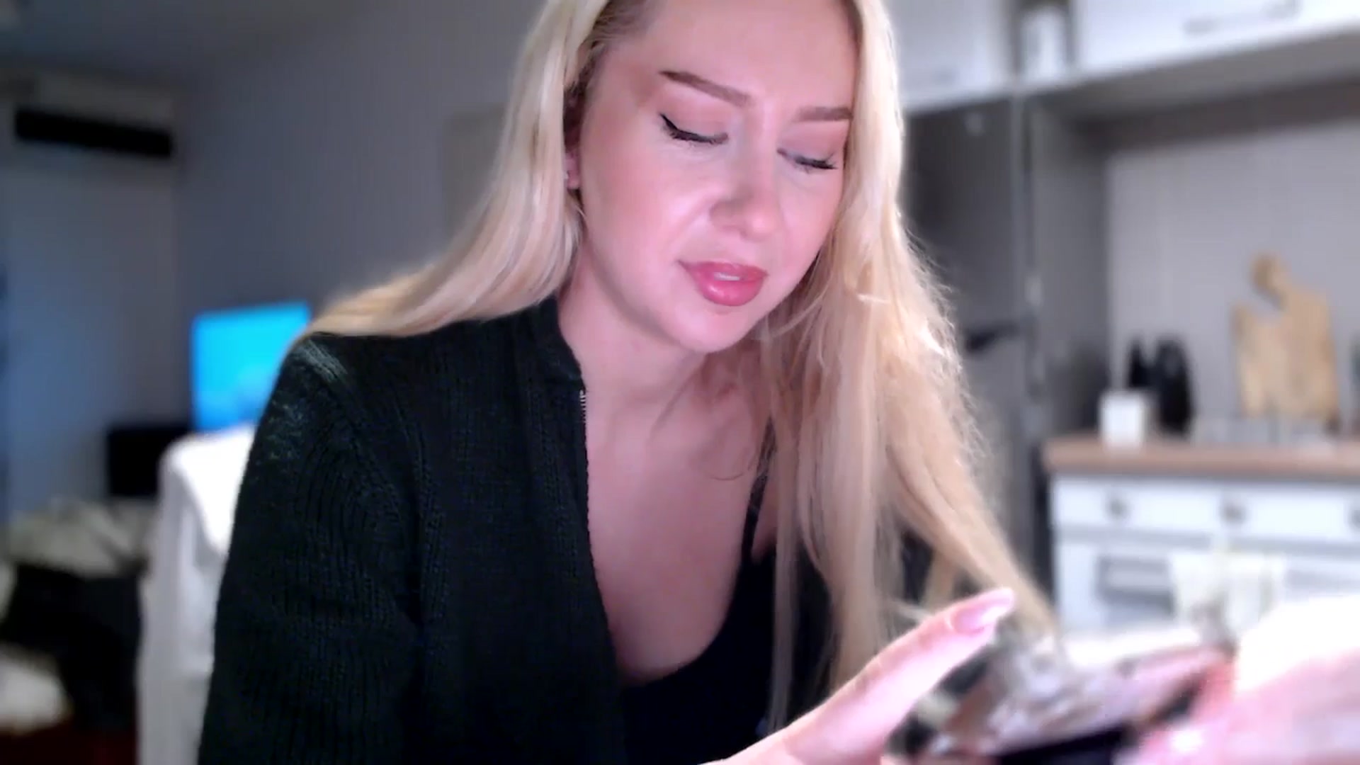 Gallery image thumbnail from British_Cutie's myfreecams stream on, 11/04/2025, 18:51 image 7 of 20