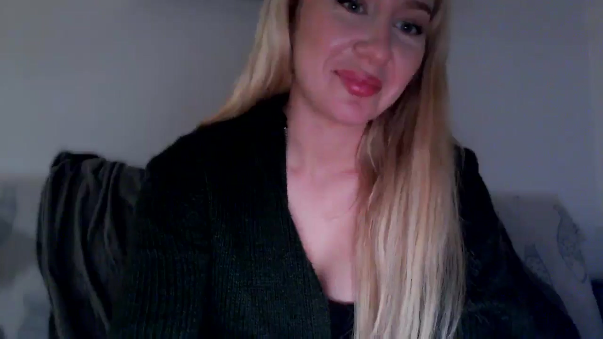 Gallery image thumbnail from British_Cutie's myfreecams stream on, 11/04/2025, 20:18 image 2 of 20