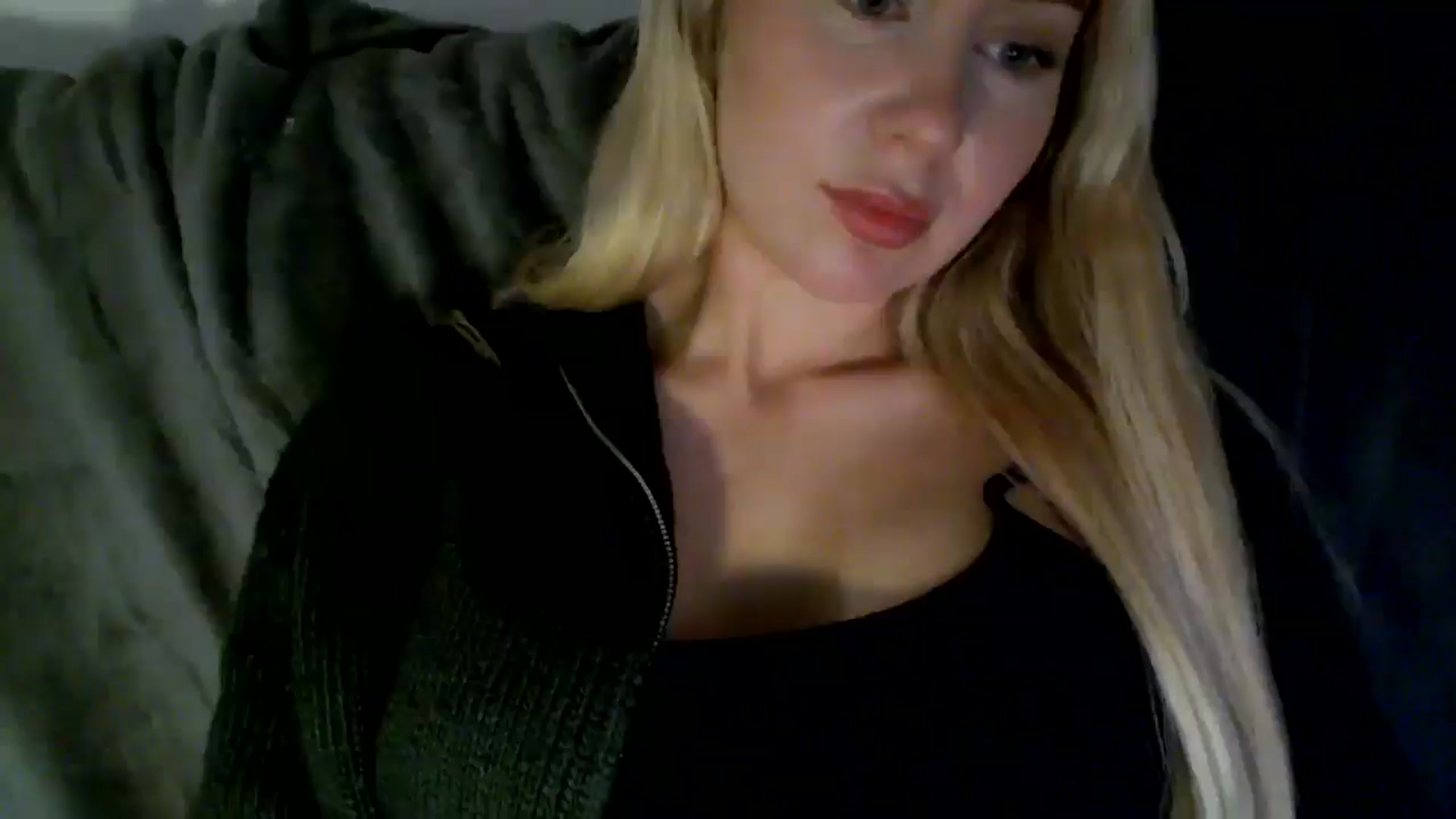 Gallery image thumbnail from British_Cutie's myfreecams stream on, 11/04/2025, 20:18 image 14 of 20