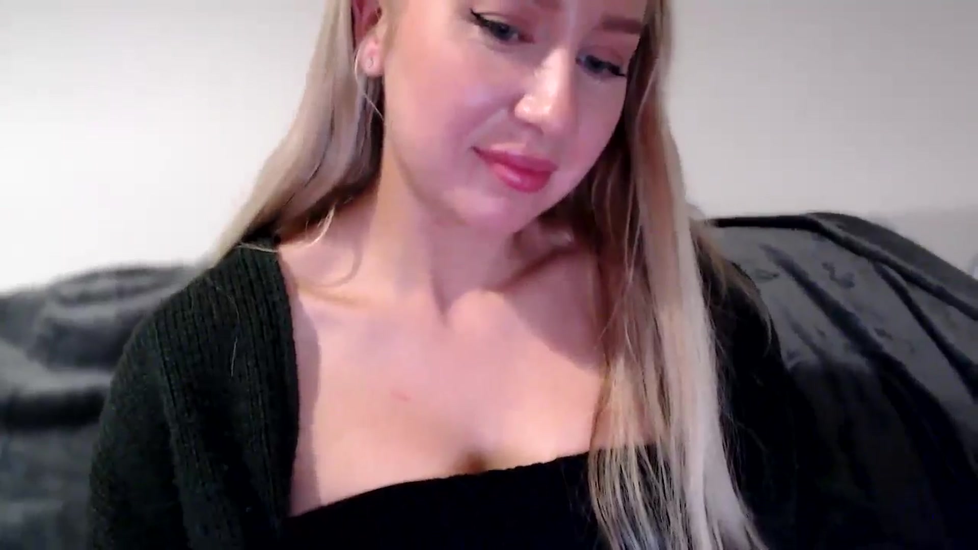 Gallery image thumbnail from British_Cutie's myfreecams stream on, 11/07/2025, 17:13 image 7 of 20