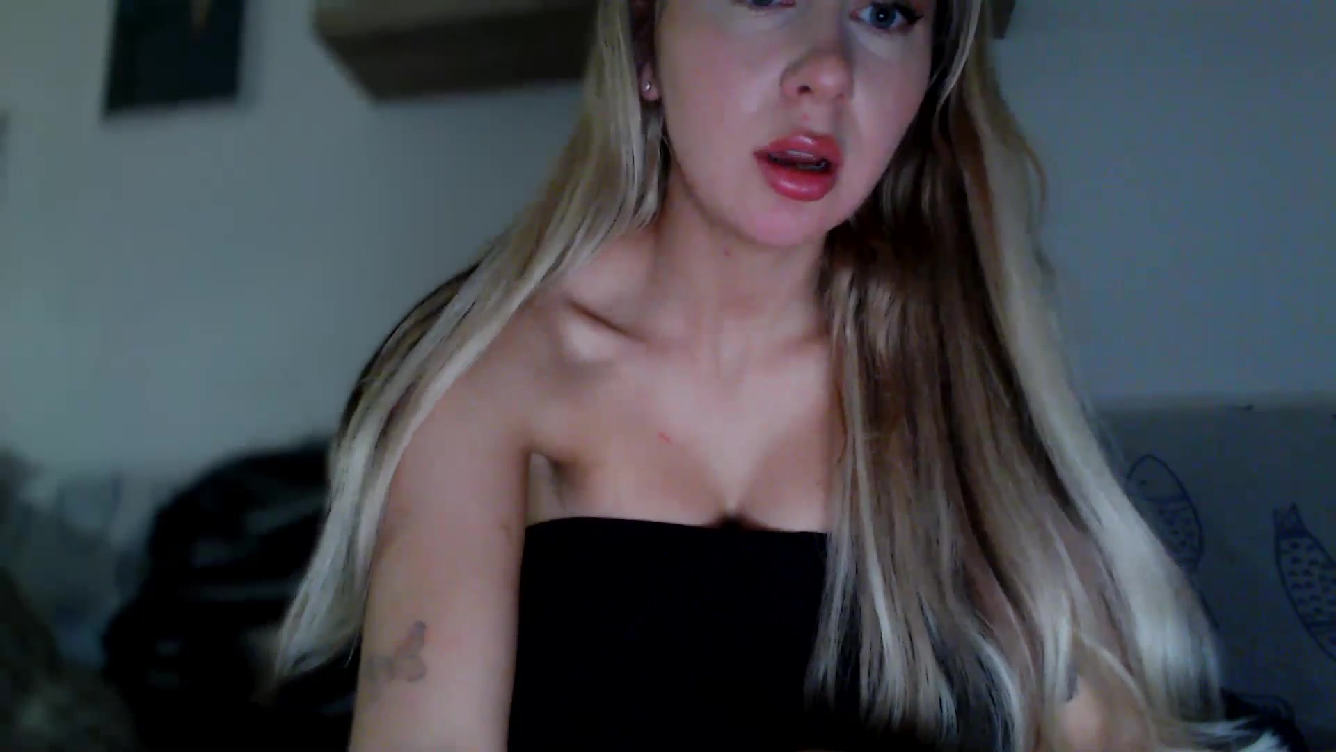 Gallery image thumbnail from British_Cutie's myfreecams stream on, 11/07/2025, 19:39 image 9 of 20